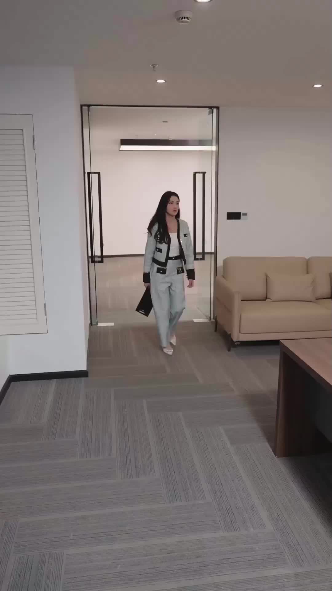 Episode 78 of CEO's Flash-Marriage Frenzy