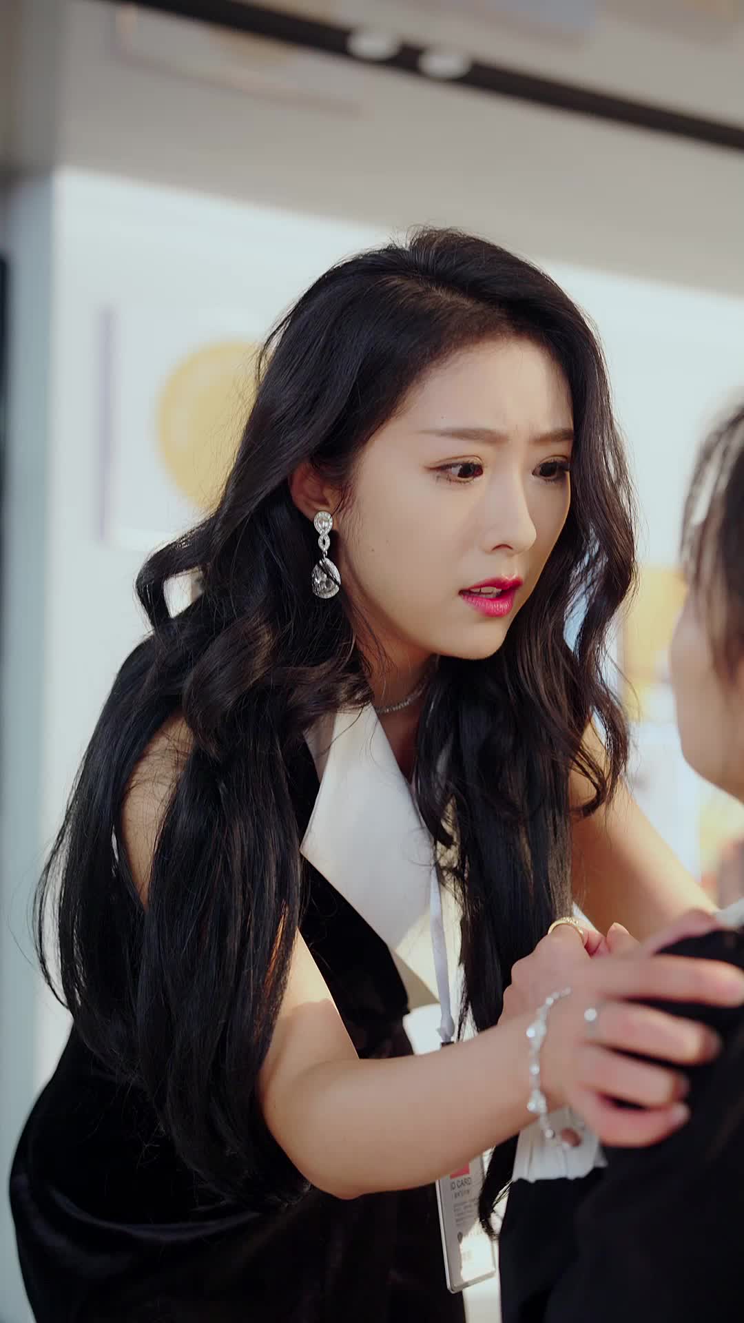 Episode 19 of CEO, That Intern is Actually Your Wife