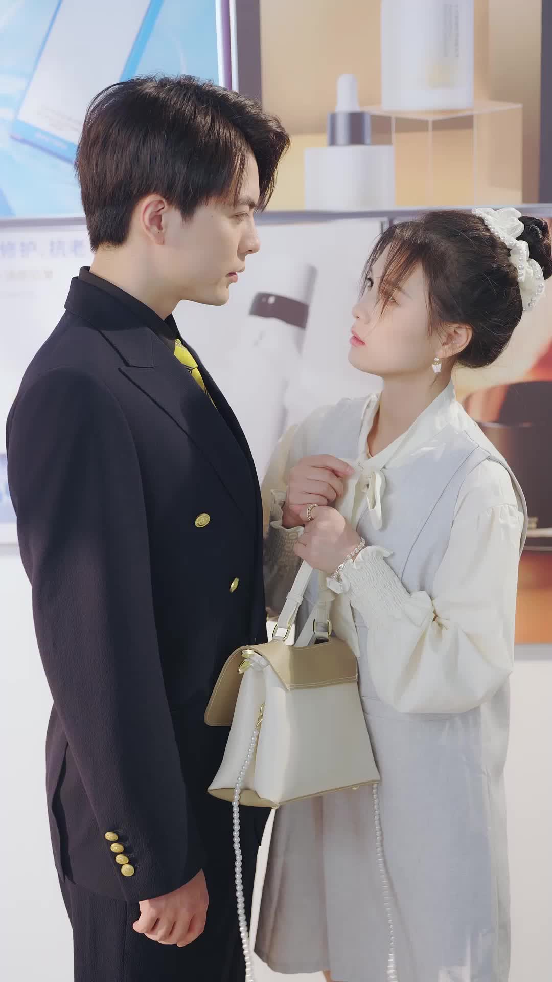 Episode 7 of CEO, That Intern is Actually Your Wife