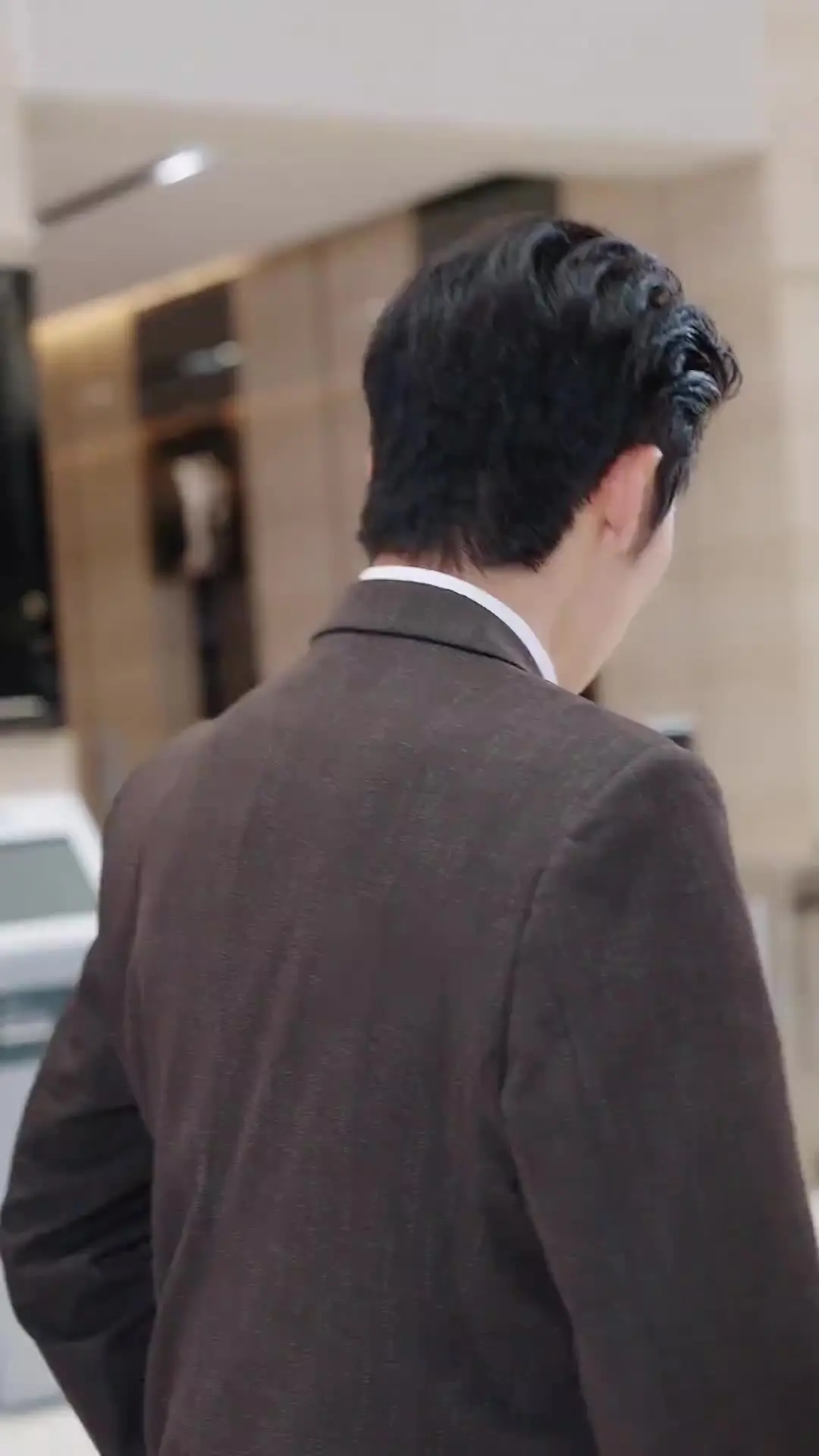 Episode 25 of CEO, Those Twins Look Just Like you