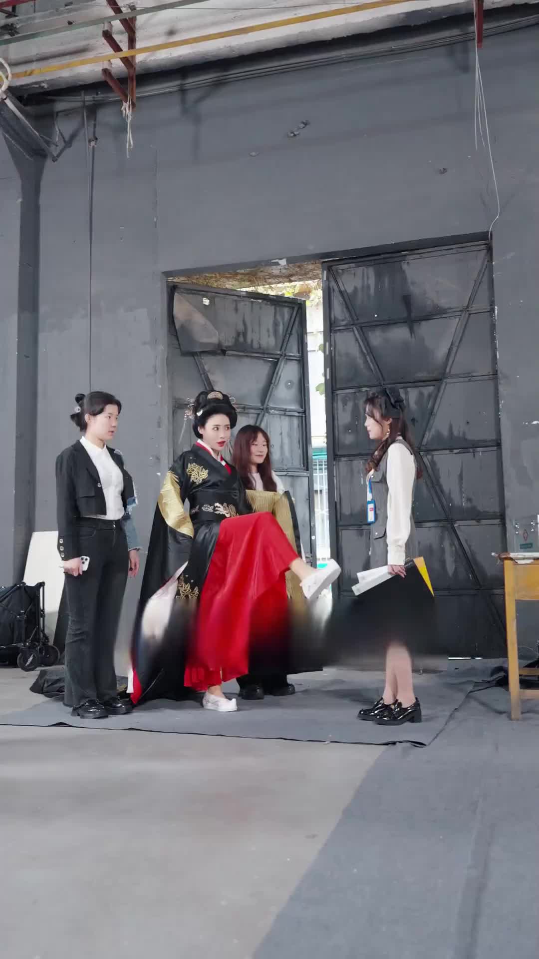 Episode 30 of CEO, Those Twins Look Just Like you