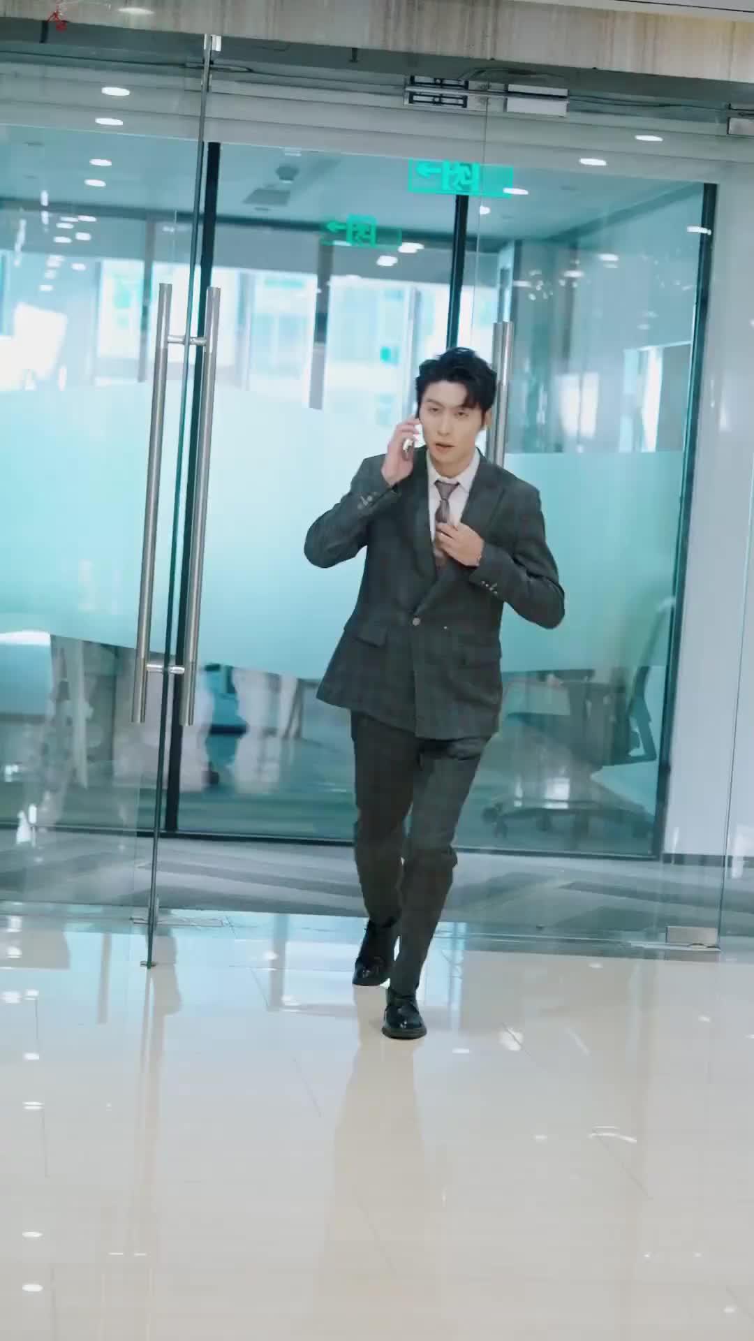 Episode 59 of CEO, Those Twins Look Just Like you