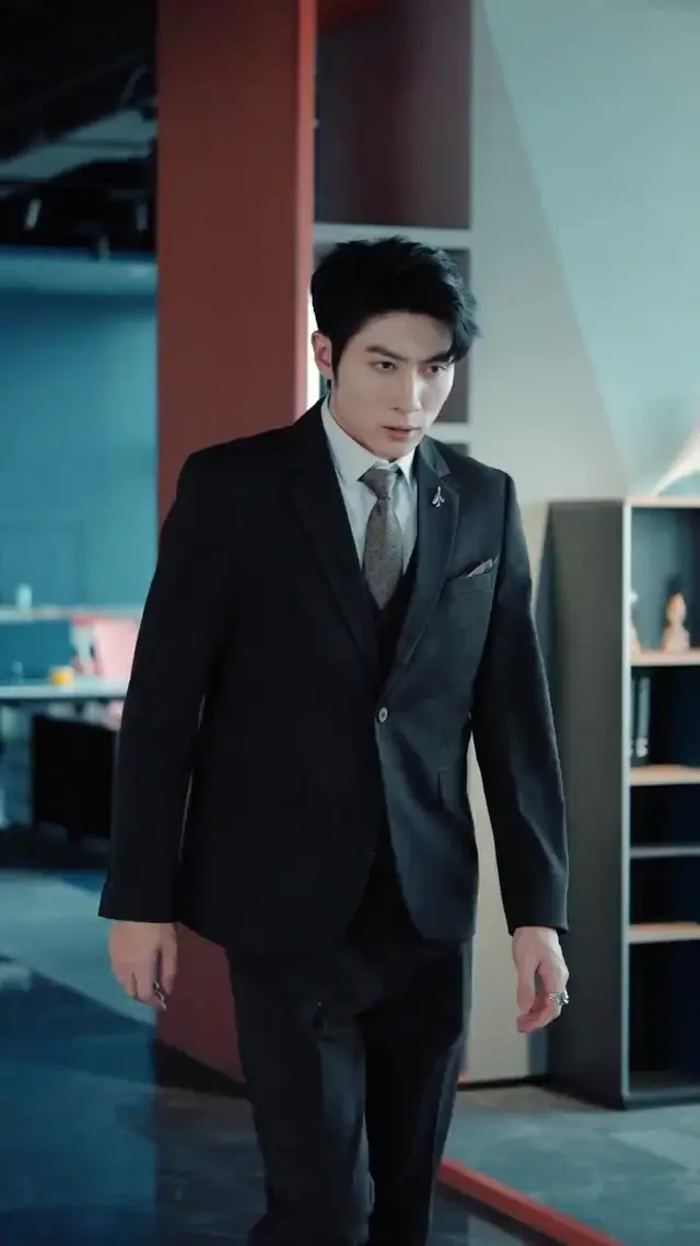 Episode 7 of CEO, Those Twins Look Just Like you
