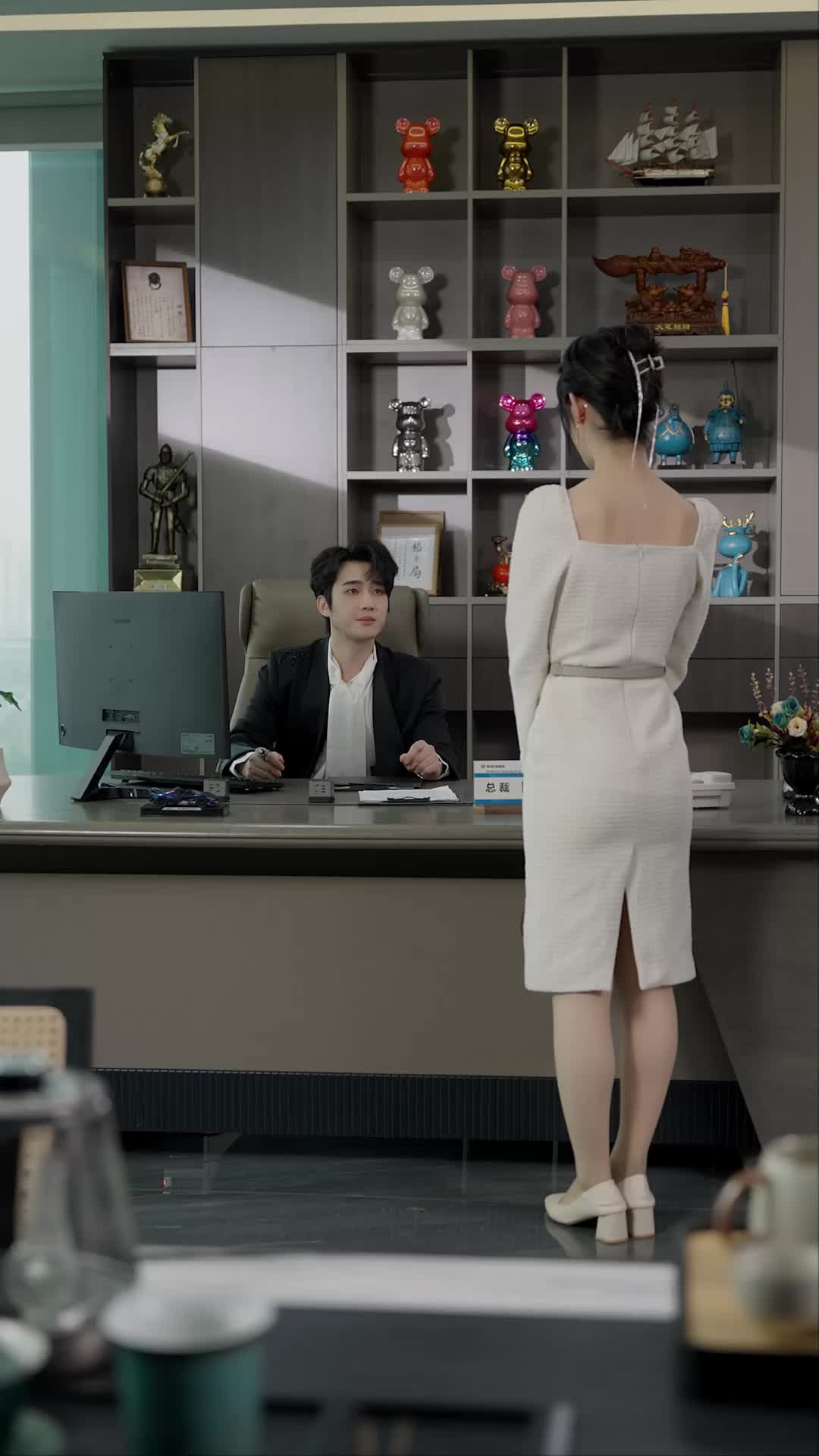 Episode 60 of Checkmate, Mr. CEO