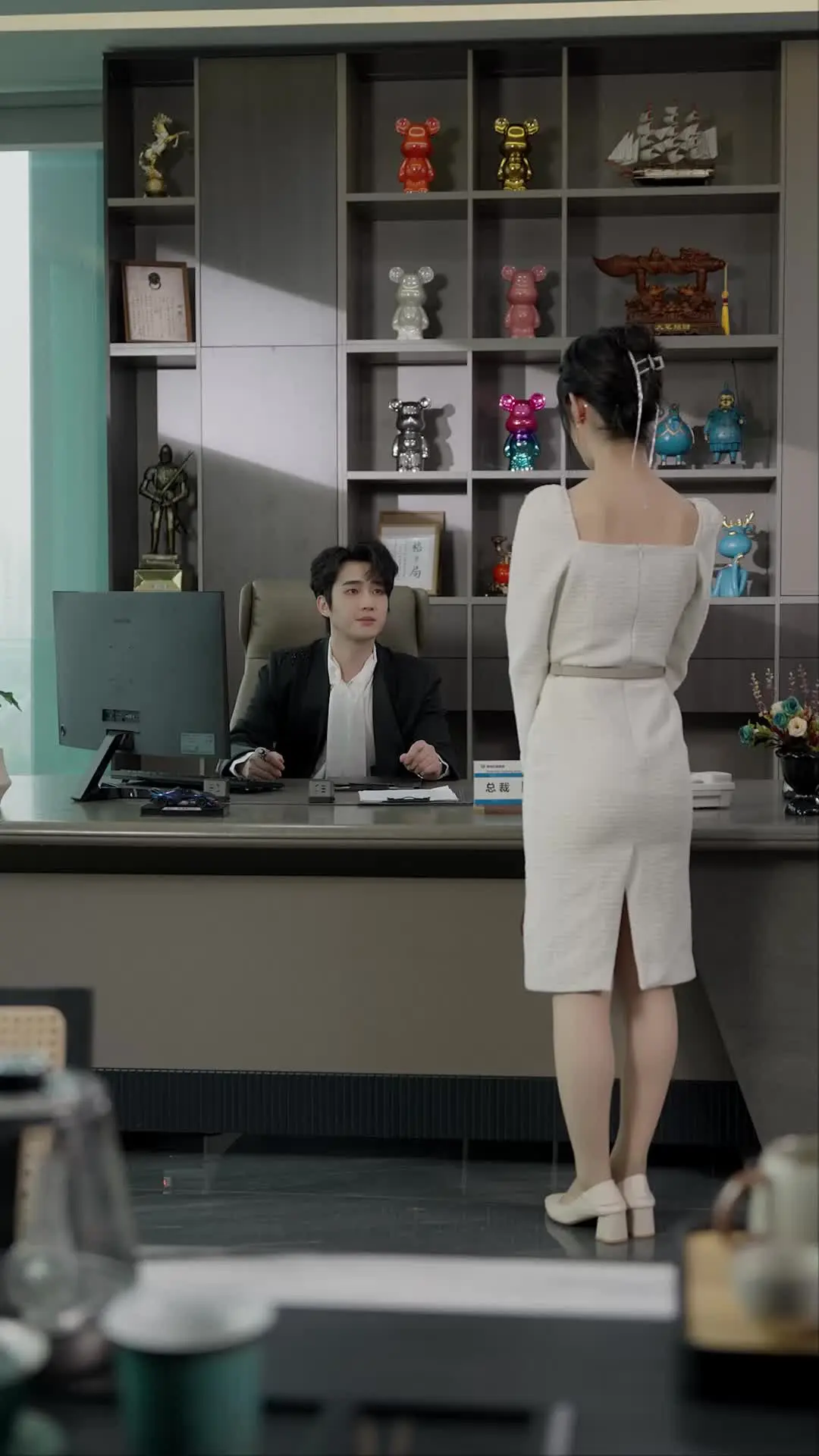 Episode 60 of Checkmate, Mr. CEO