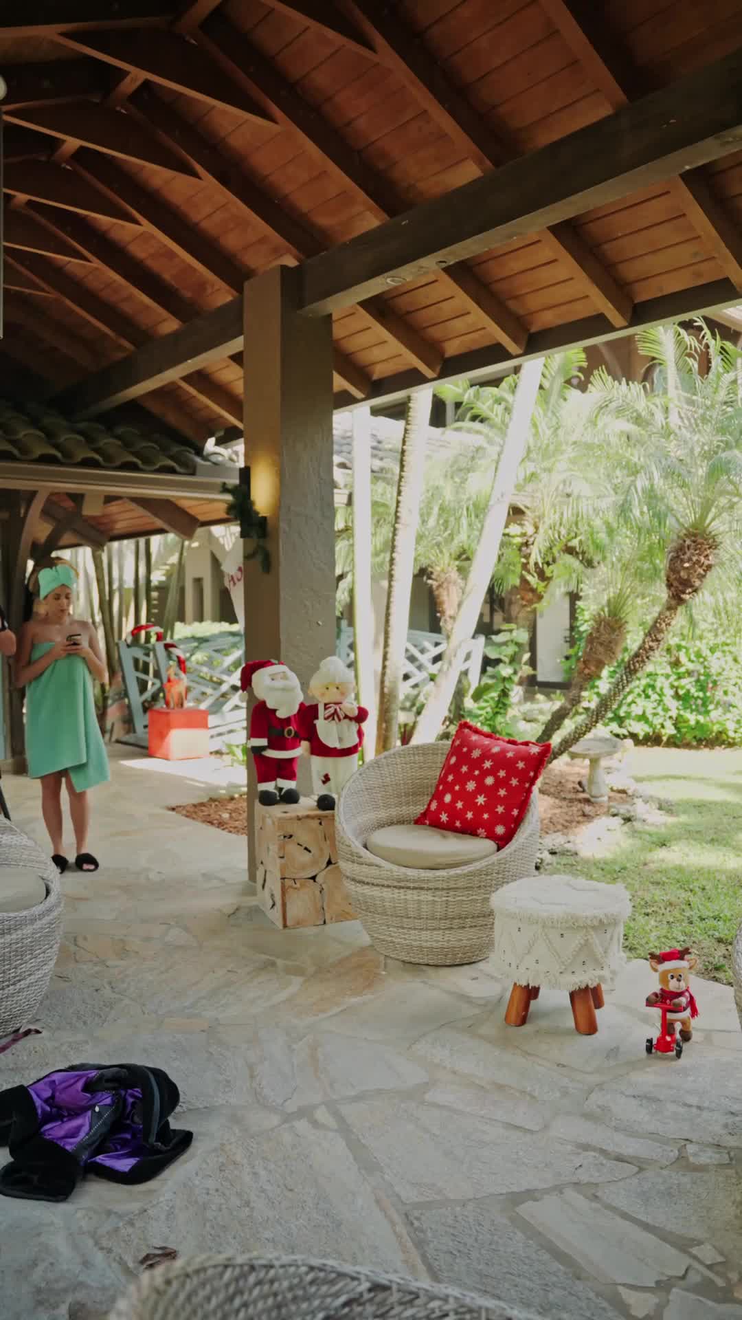 Episode 3 of Christmas Mix up
