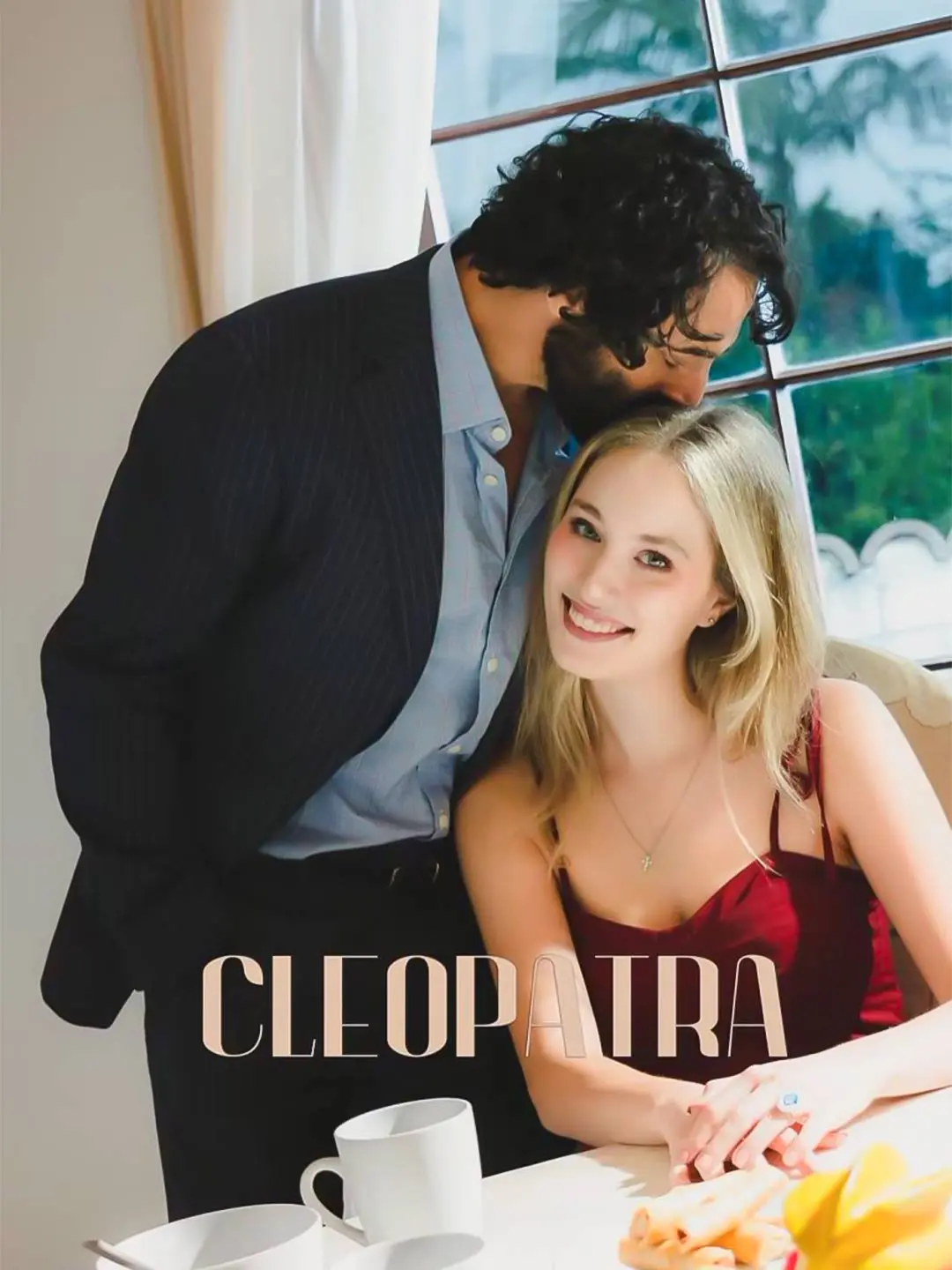 Capa da minissérie Cleopatra