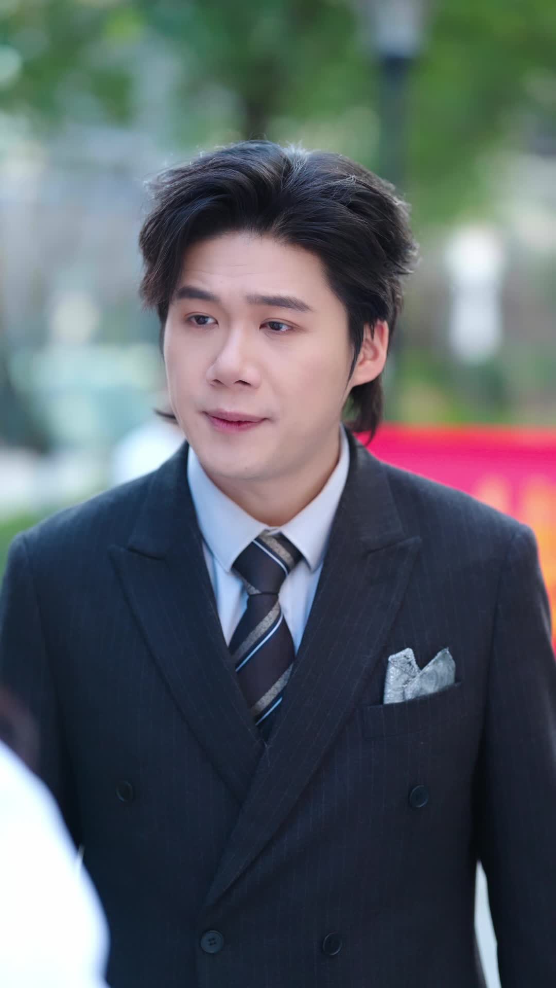 Episode 26 of Clingy Husband, Double-faced Wife