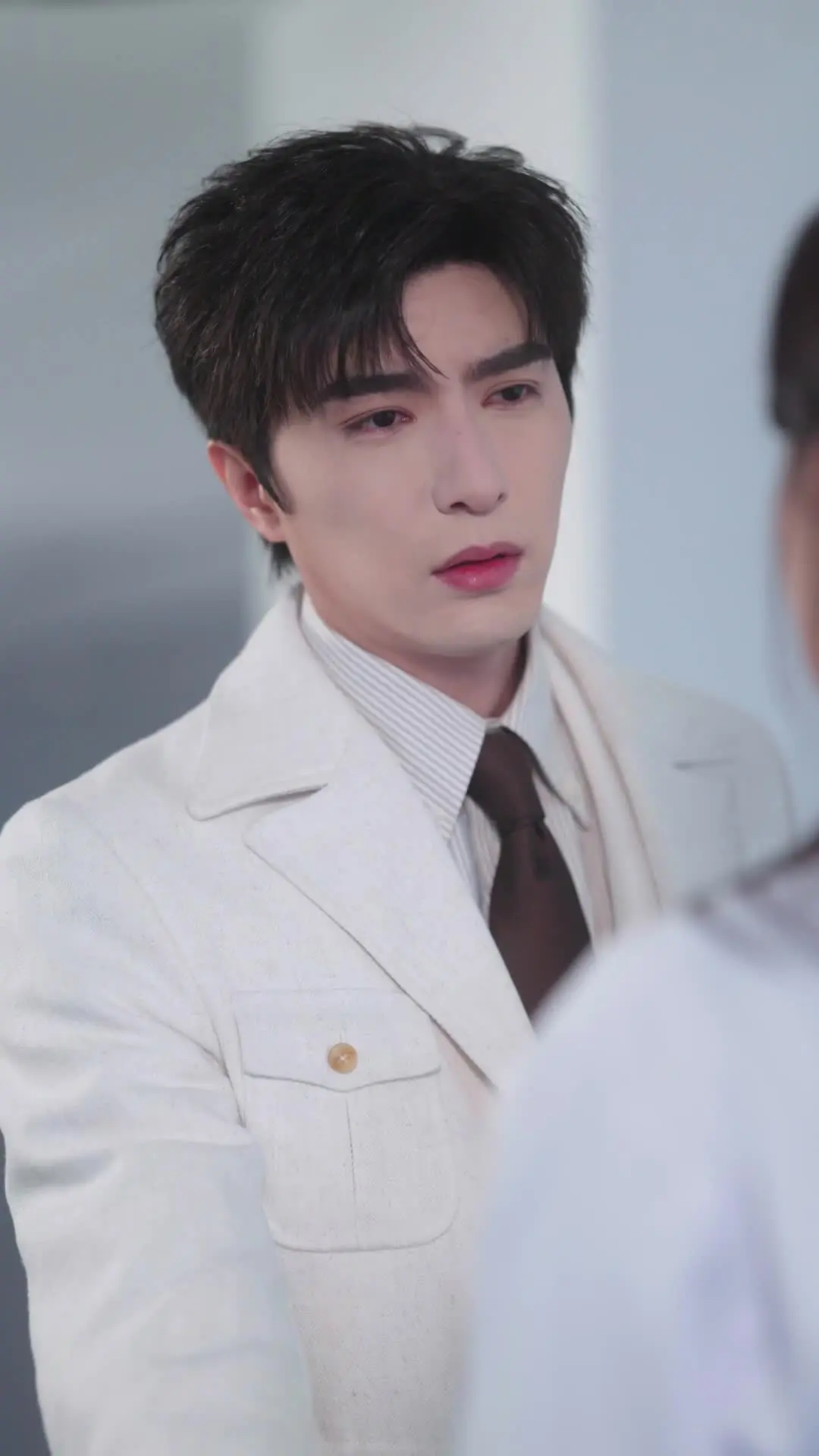 Episode 46 of Clingy Husband, Double-faced Wife