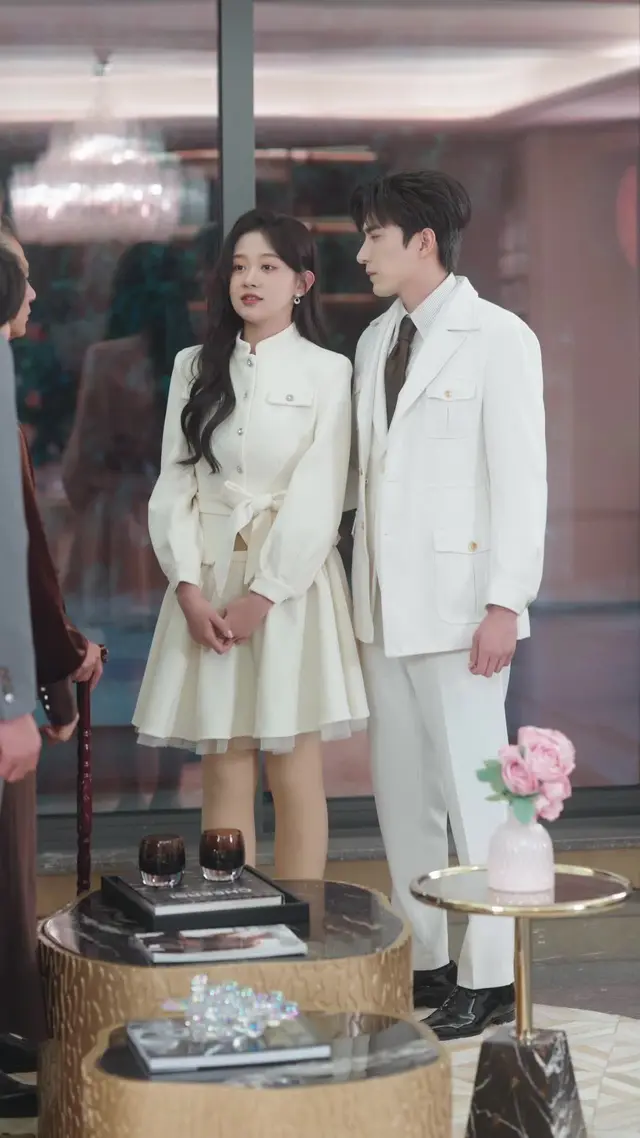 Episode 49 of Clingy Husband, Double-faced Wife