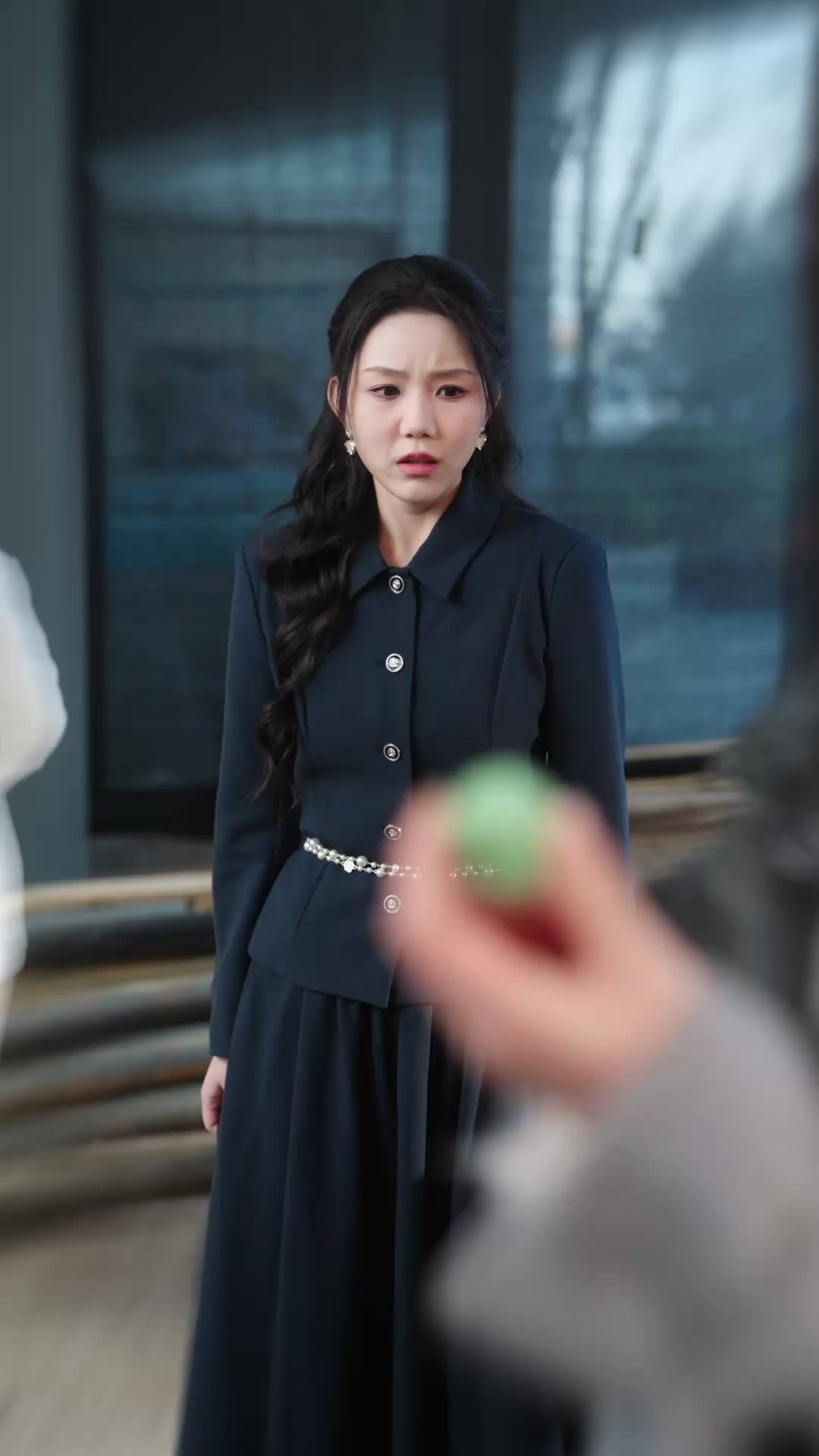 Episode 74 of Clingy Husband, Double-faced Wife