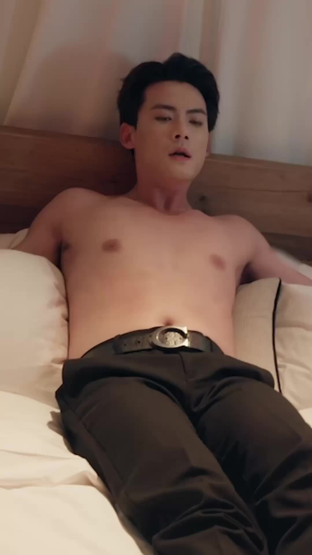 Episode 1 of Contract Wife Is a Drama Queen