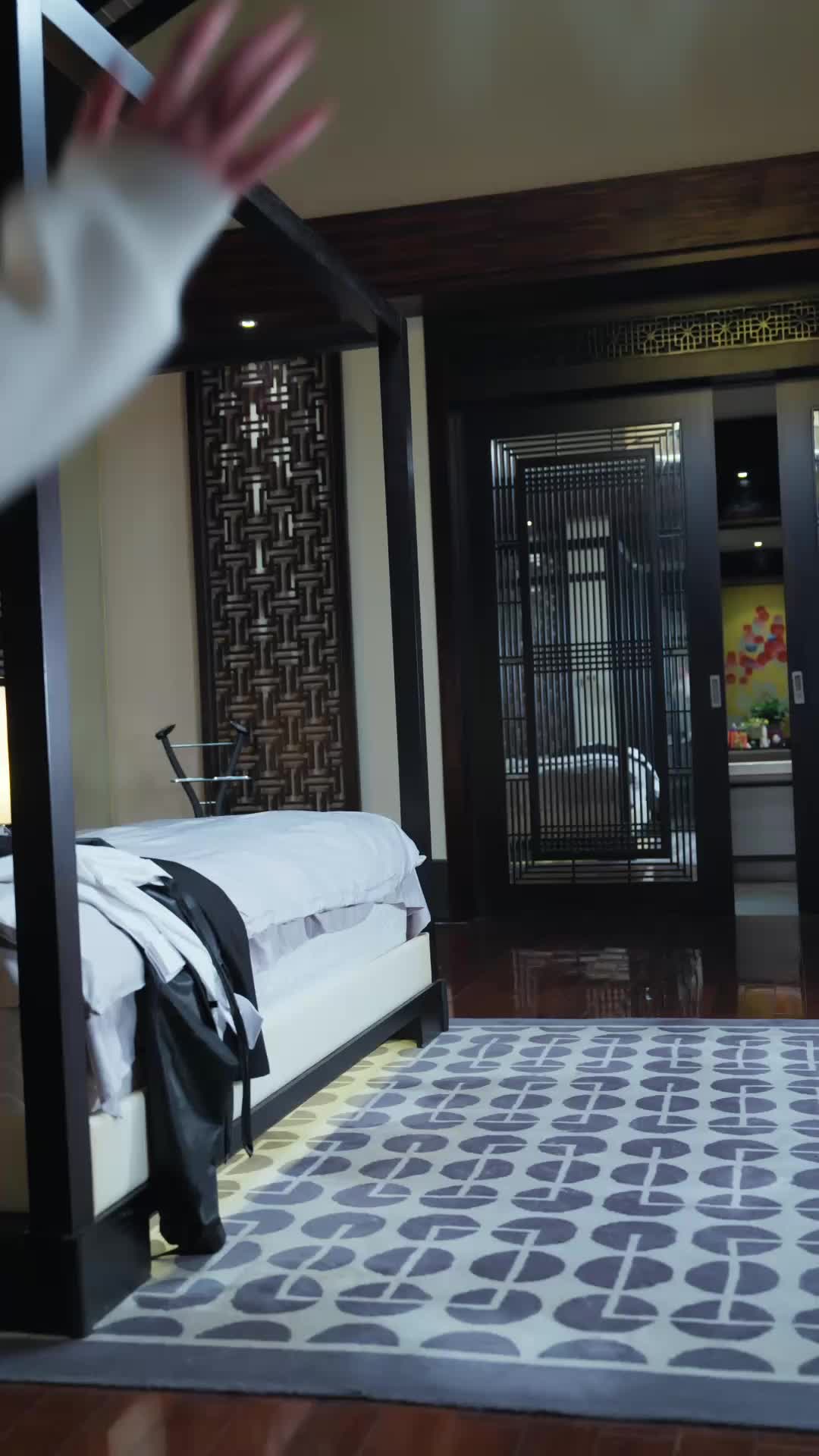 Episode 10 of Contract Wife Is a Drama Queen
