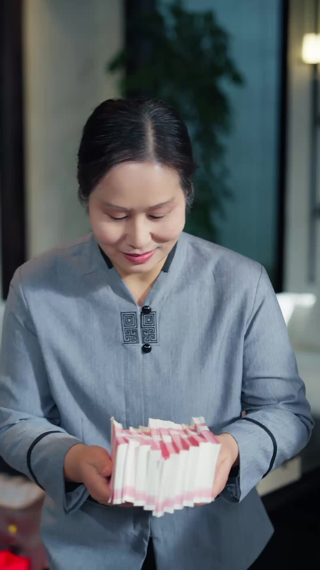 Episode 17 of Contract Wife Is a Drama Queen