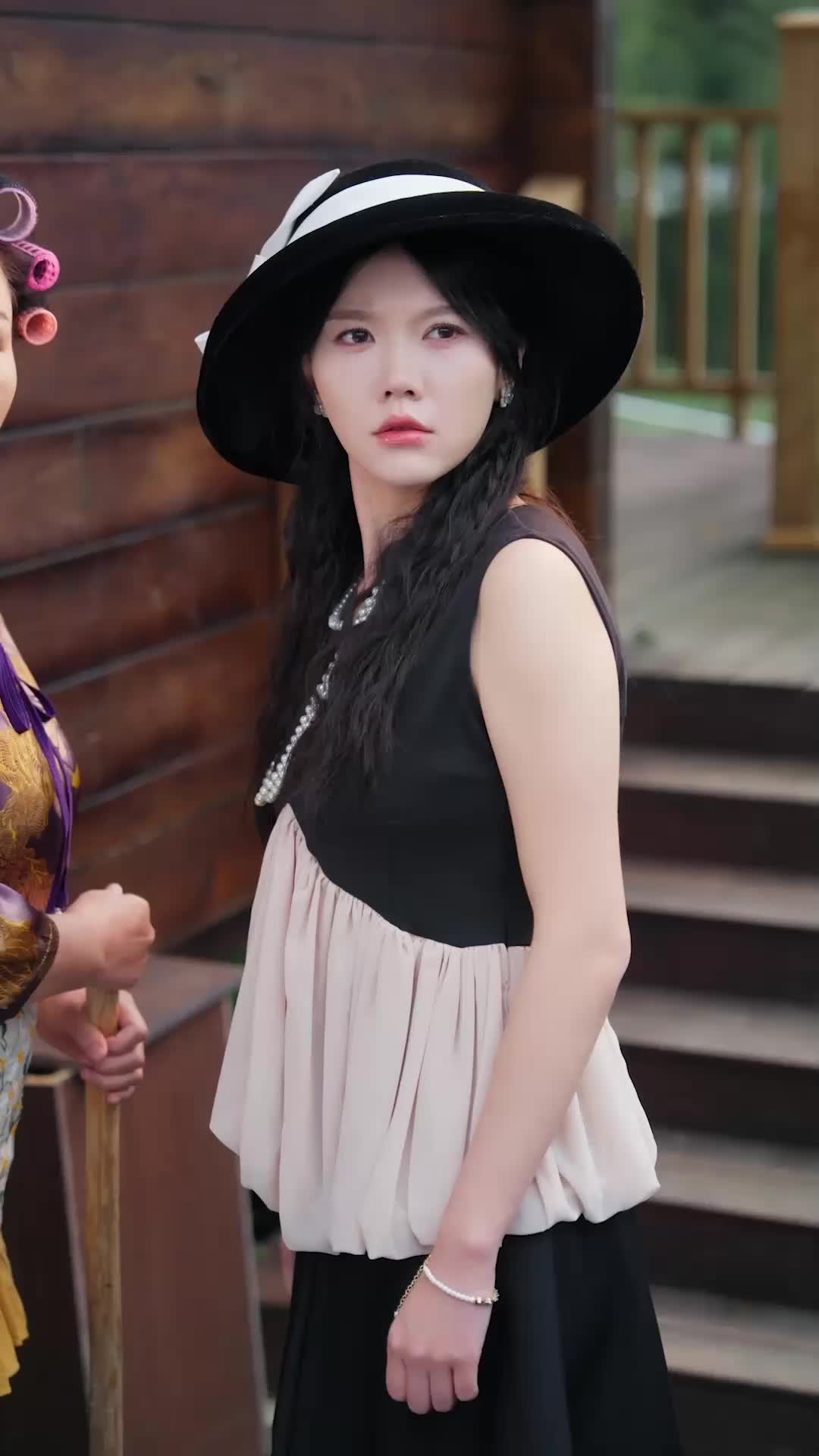 Episode 20 of Contract Wife Is a Drama Queen