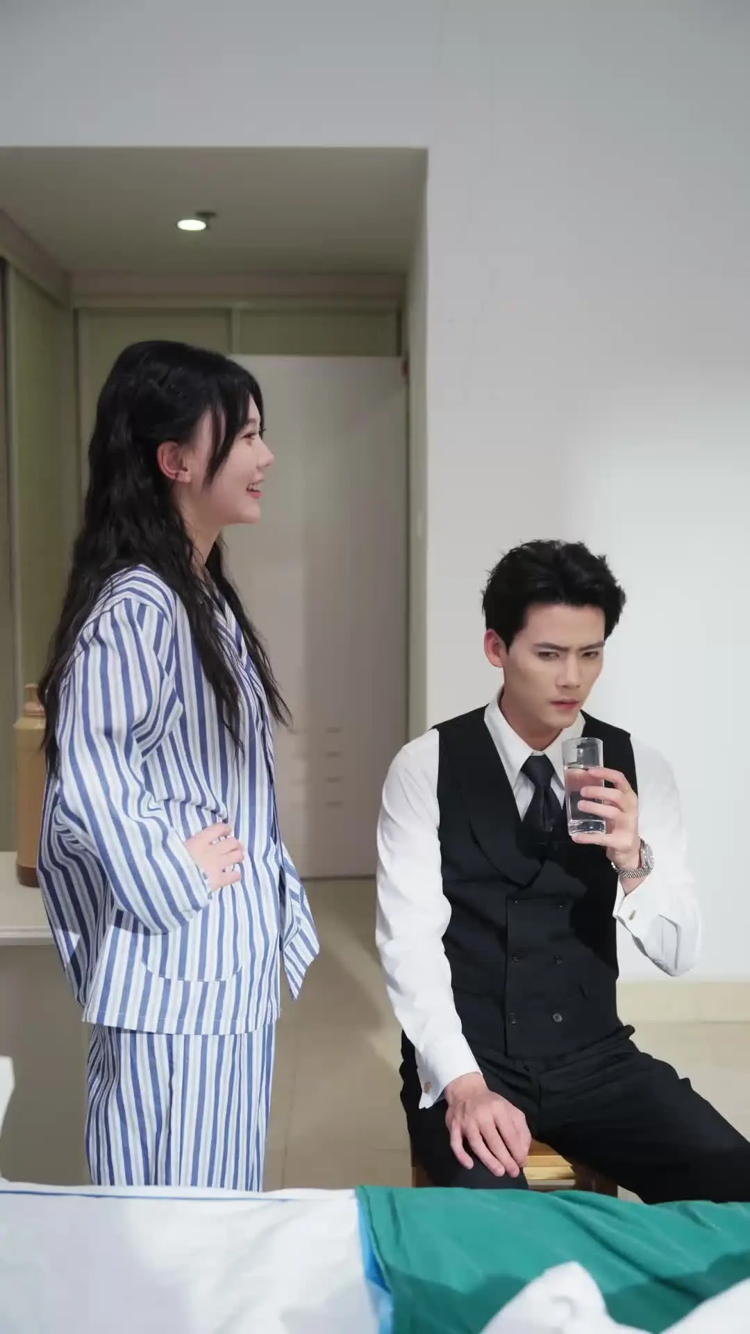 Episode 33 of Contract Wife Is a Drama Queen