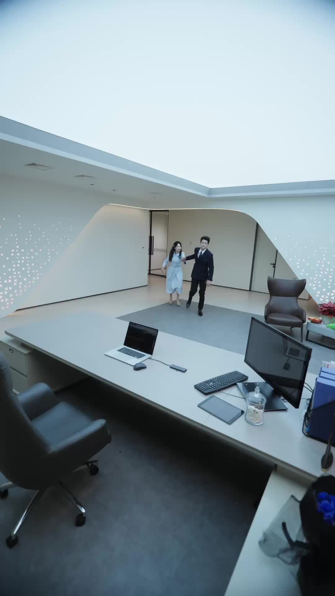 Episode 55 of Contract Wife Is a Drama Queen