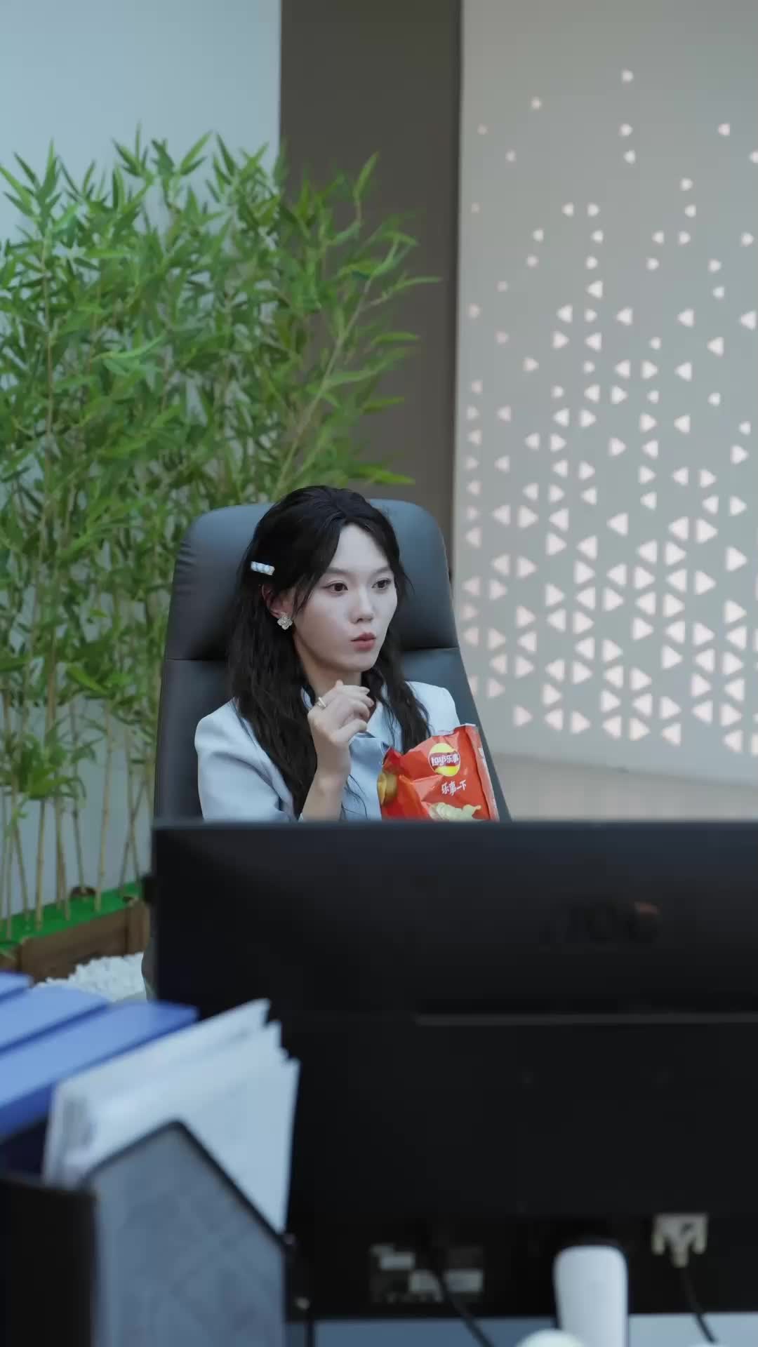 Episode 56 of Contract Wife Is a Drama Queen