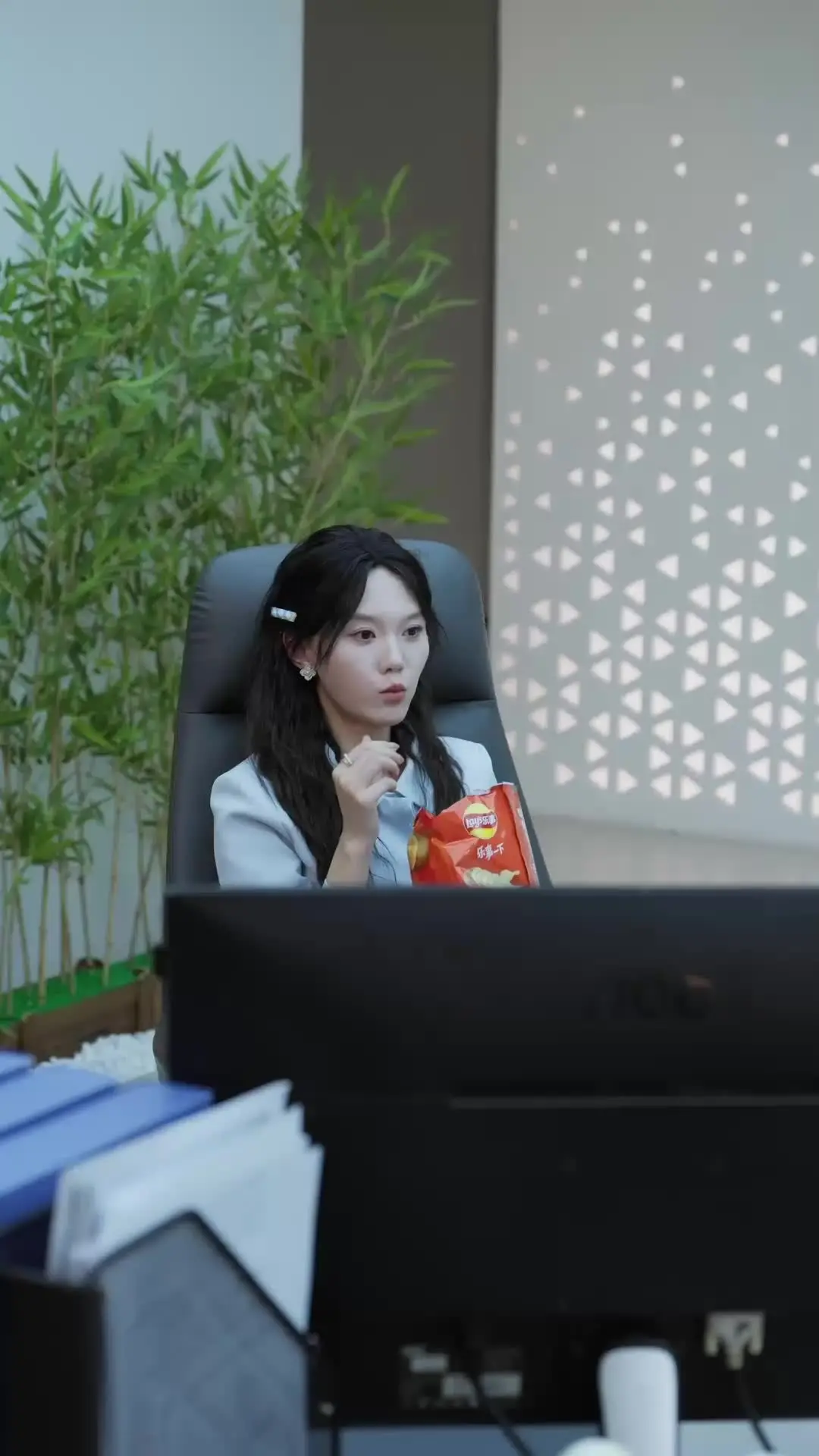 Episode 56 of Contract Wife Is a Drama Queen