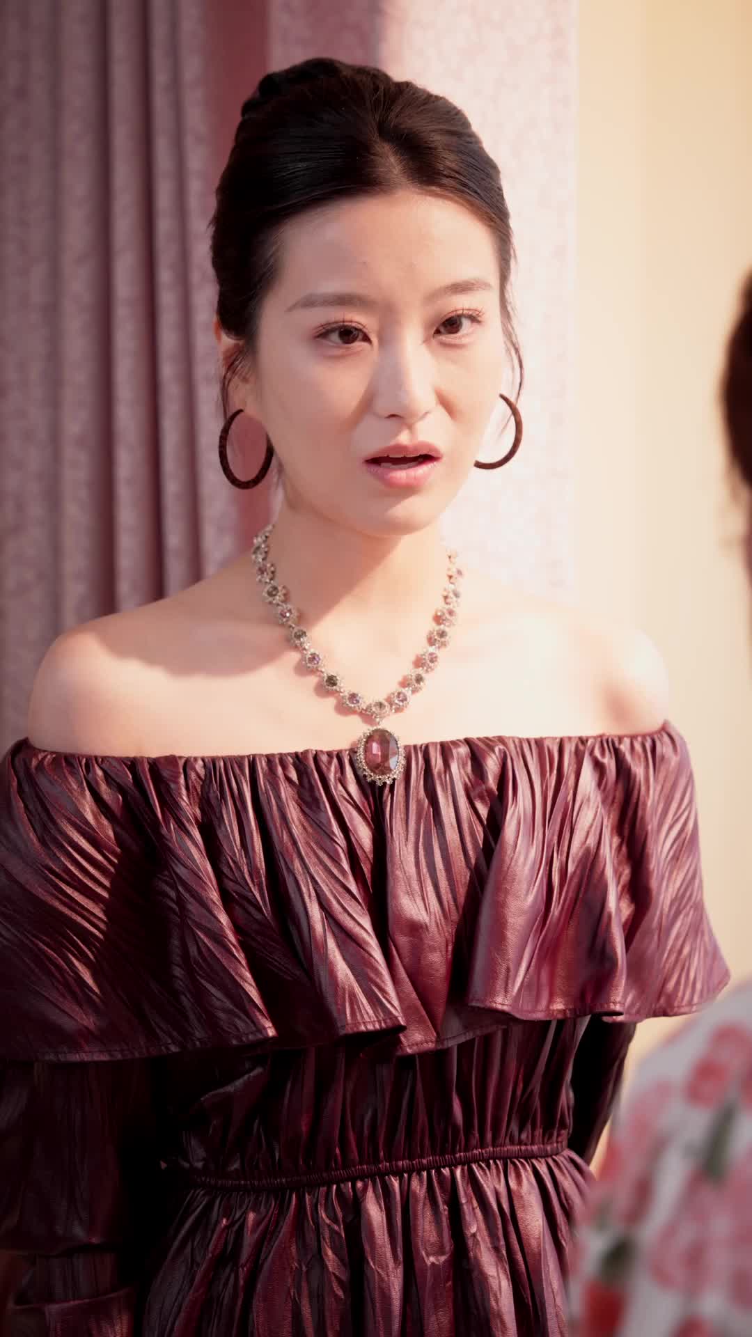 Episode 4 of Country Gal to Hotel Queen