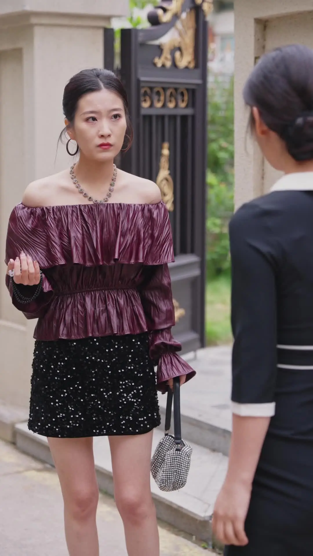 Episode 89 of Country Gal to Hotel Queen