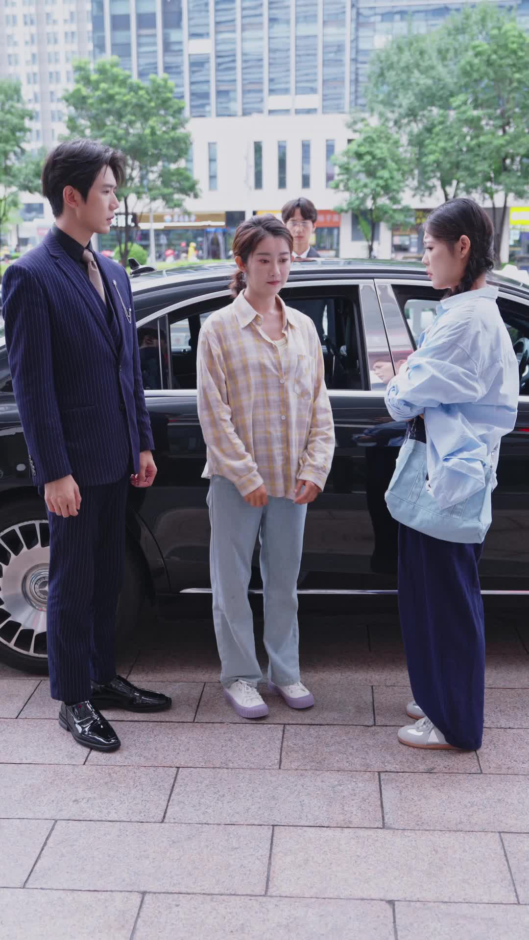Episode 93 of Country Gal to Hotel Queen