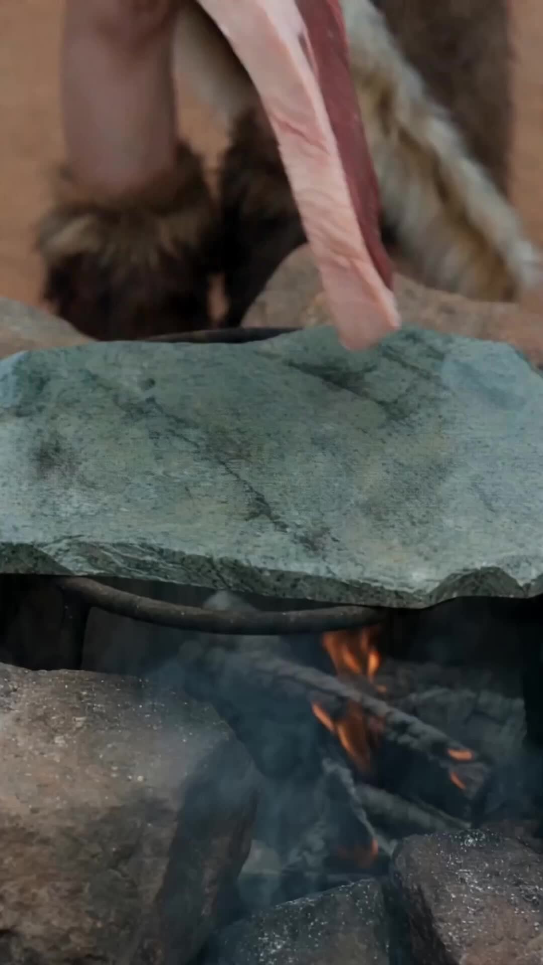 Episode 23 of Crashed into the Beast Realm, Claimed by the Serpent King