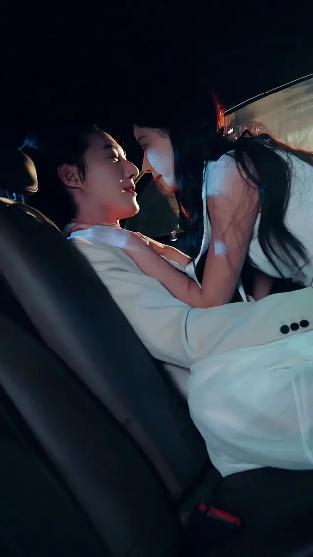 Episode 29 of Crazy For Her