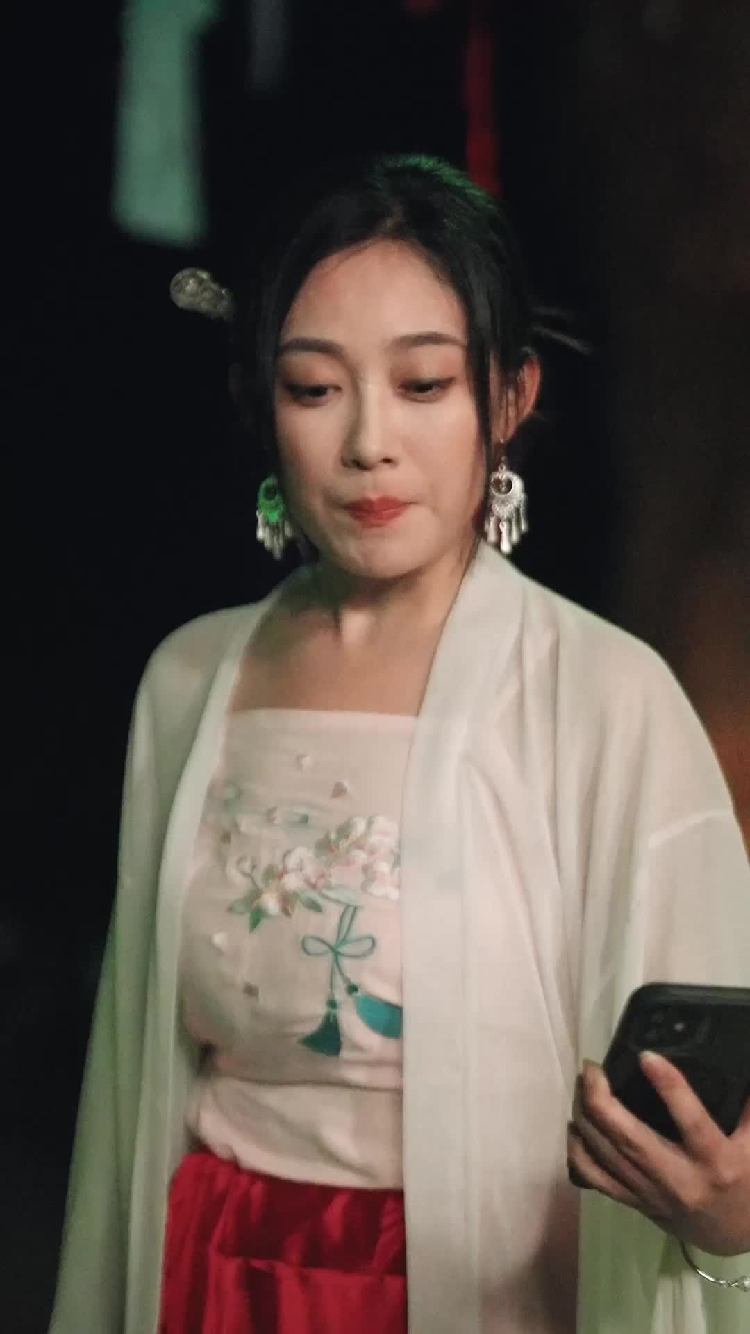 Episode 21 of Crimson Revenge: Bride Sacrifice