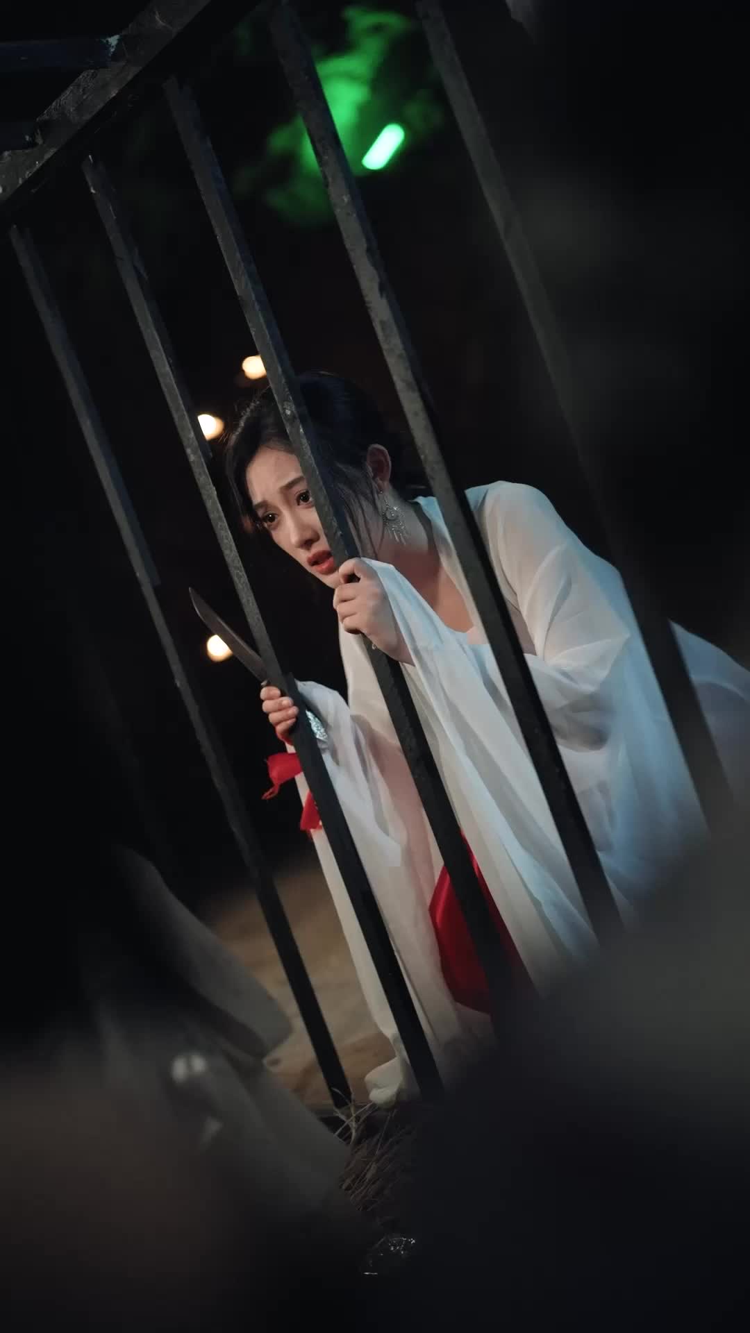 Episode 24 of Crimson Revenge: Bride Sacrifice