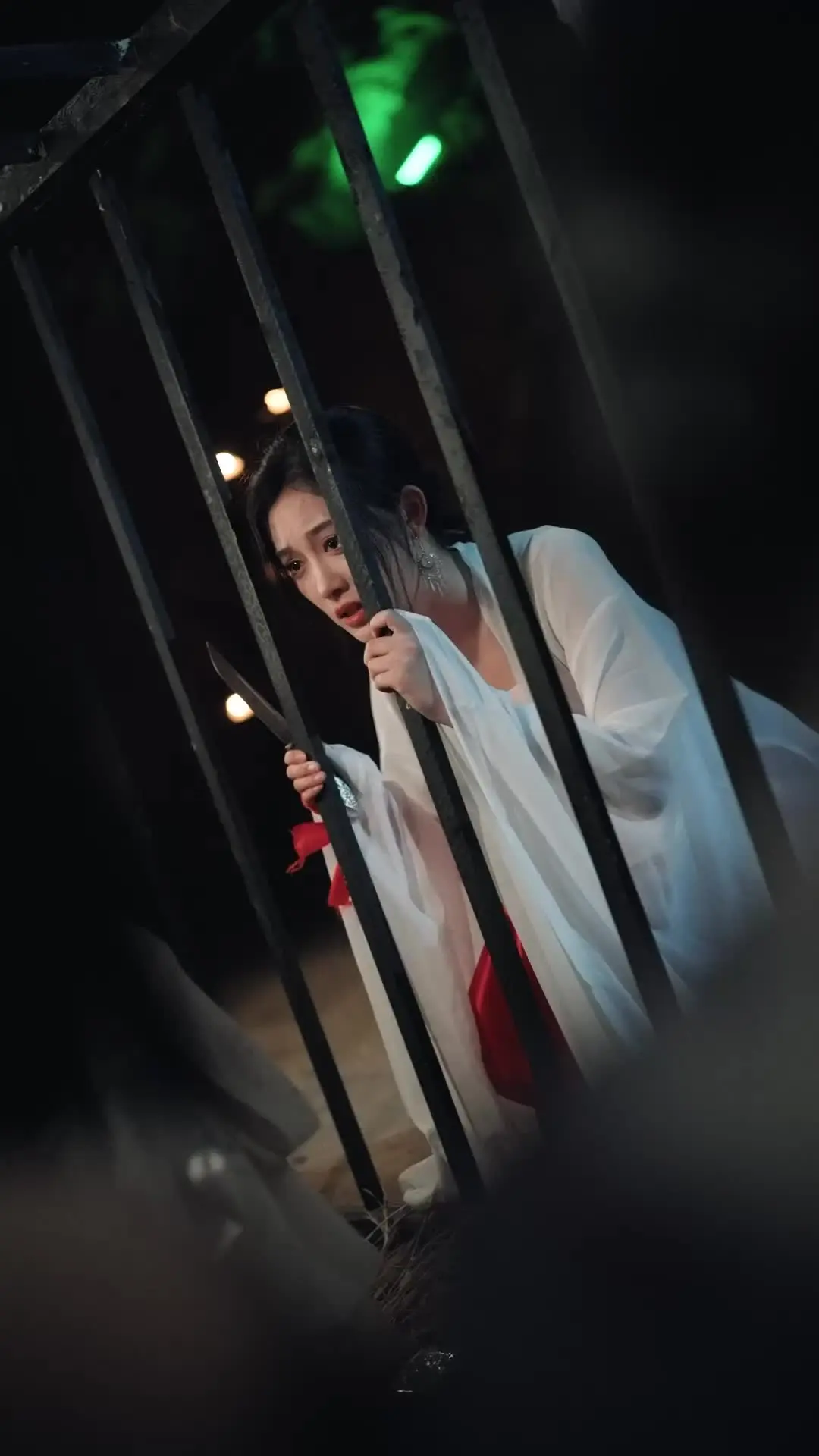Episode 24 of Crimson Revenge: Bride Sacrifice