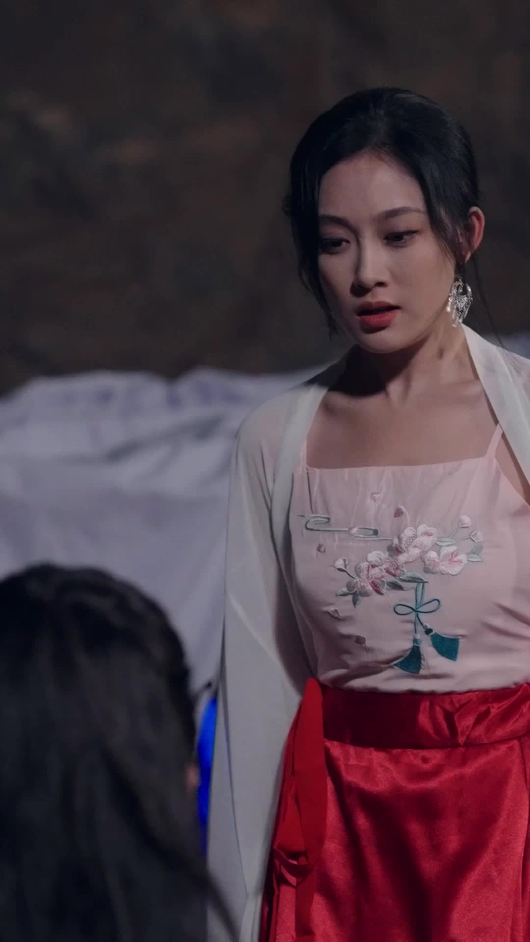 Episode 28 of Crimson Revenge: Bride Sacrifice