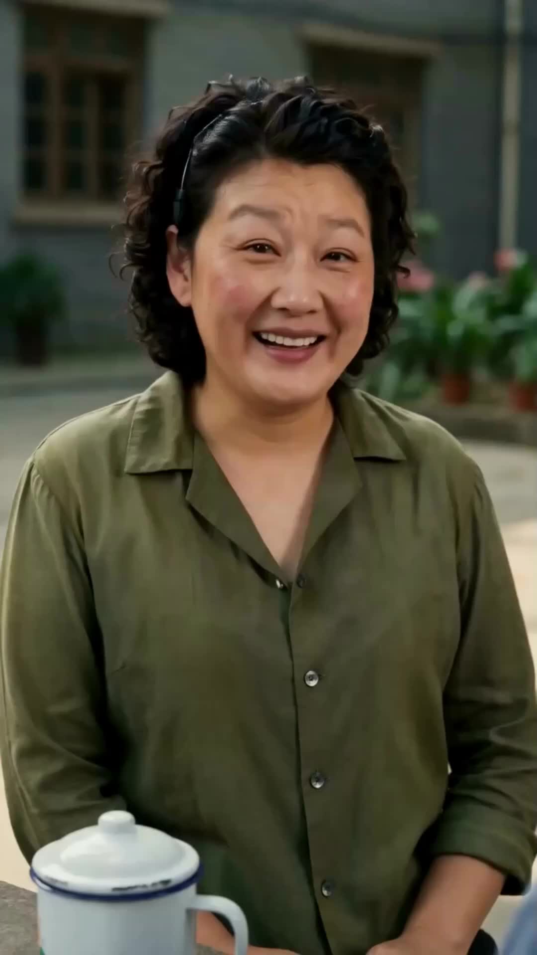 Episode 66 of Curvy Bloom, Sweet Surrender