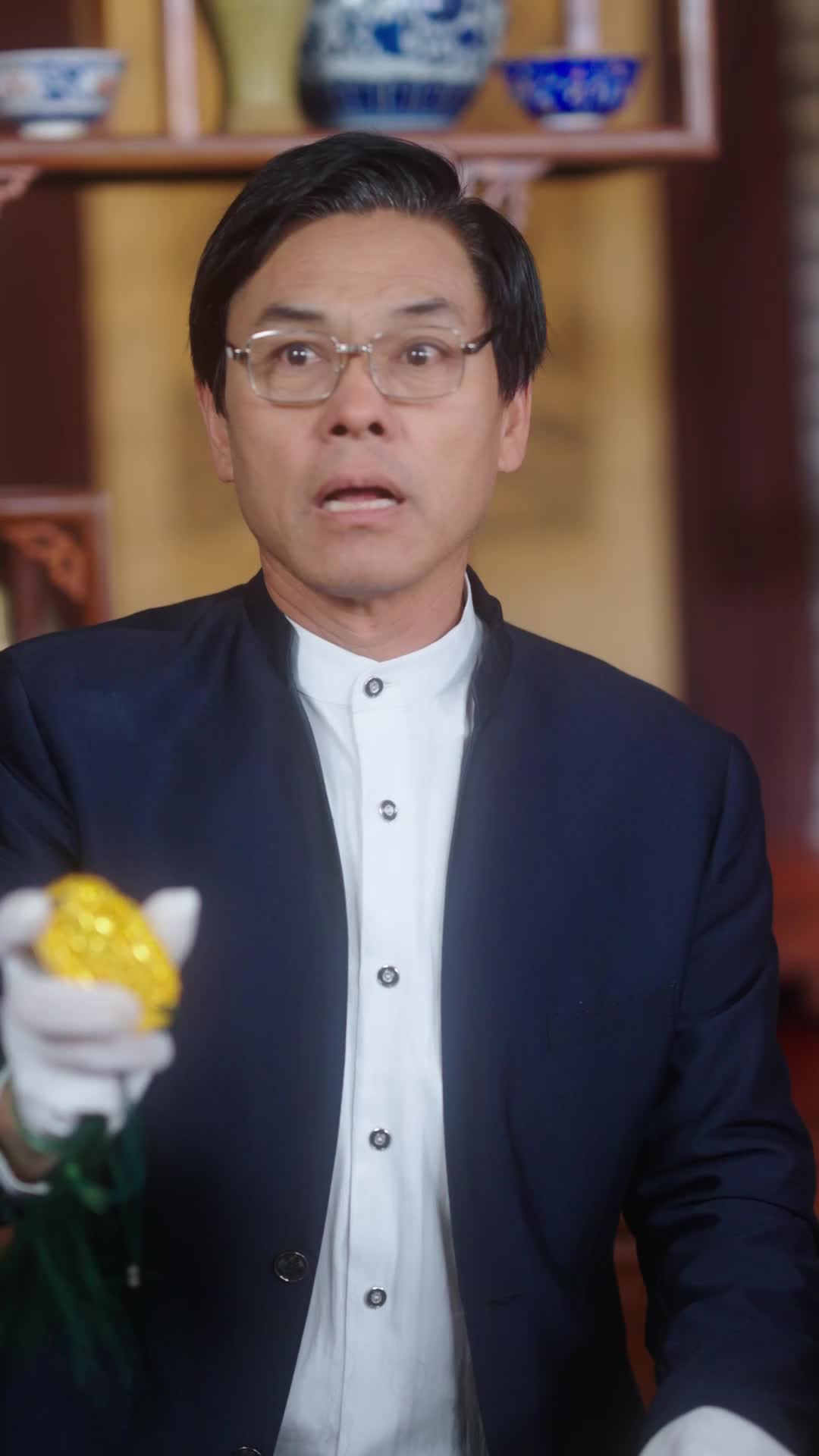 Episode 11 of Delivery to the Emperor