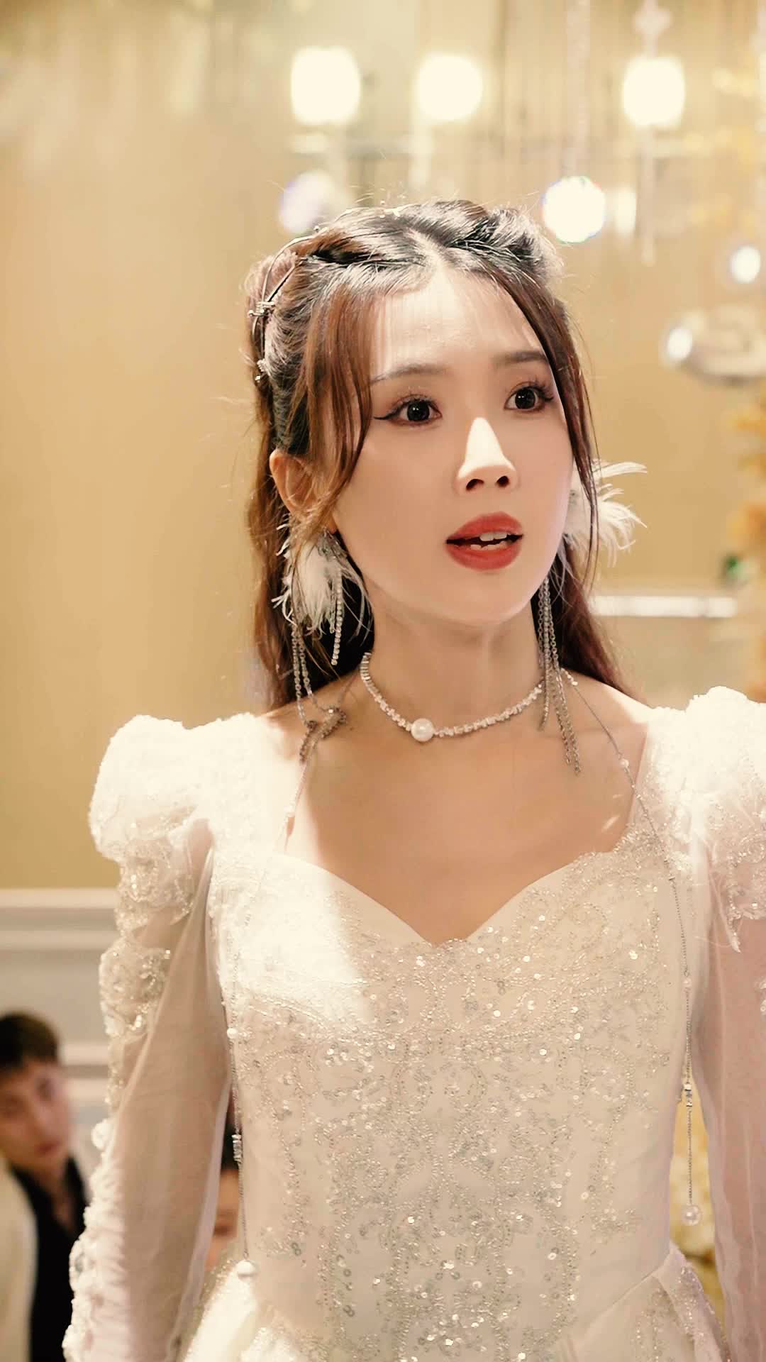 Episode 11 of Destined Twins