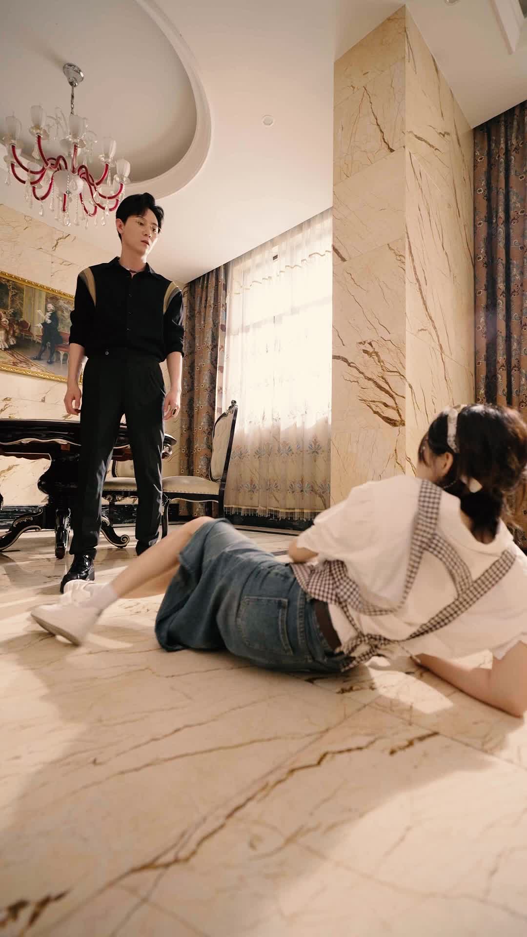 Episode 2 of Destined Twins