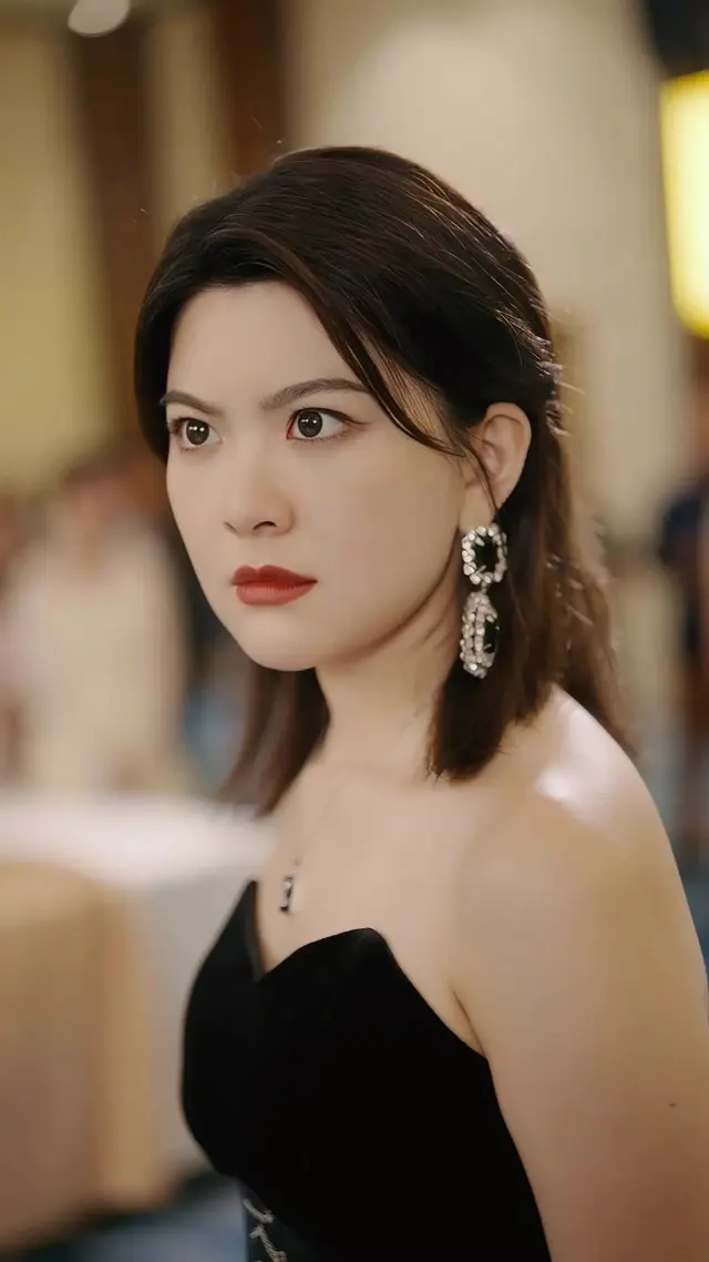 Episode 36 of Destined Twins