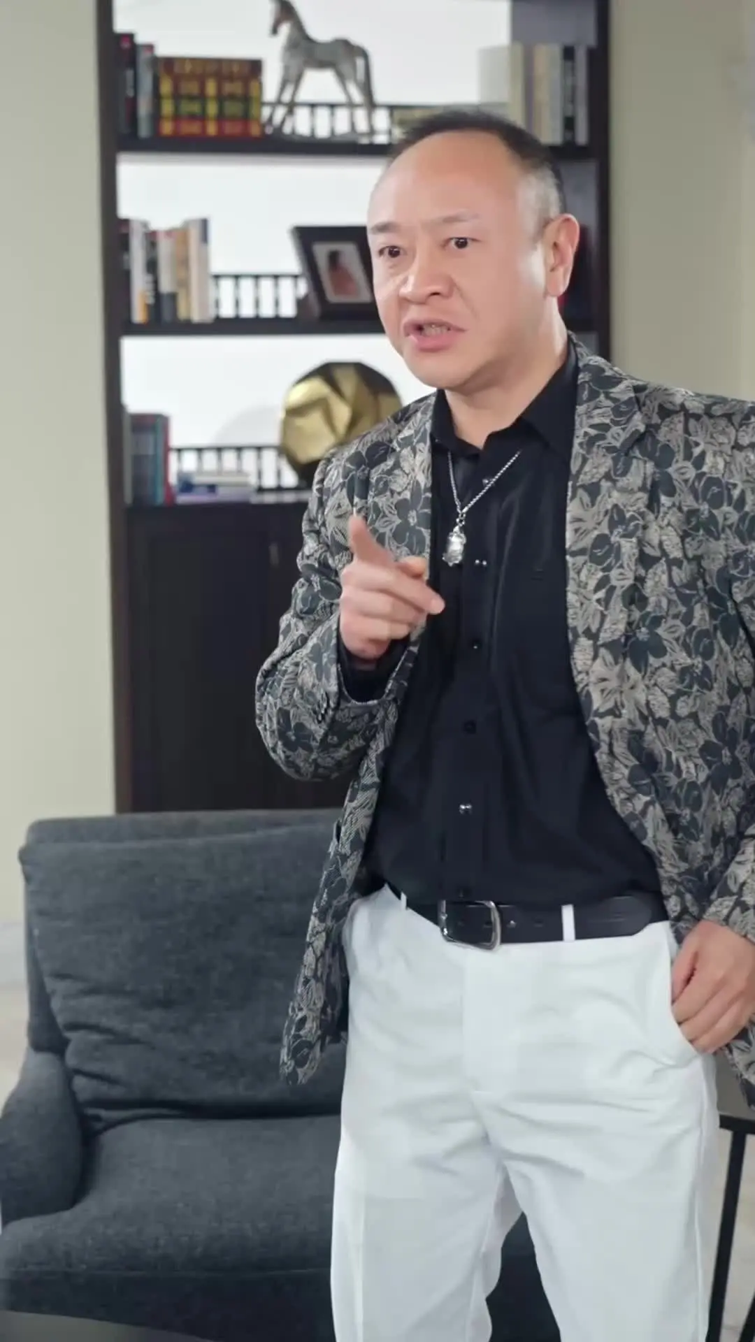 Episode 36 of Ding! CEO Hubby Online