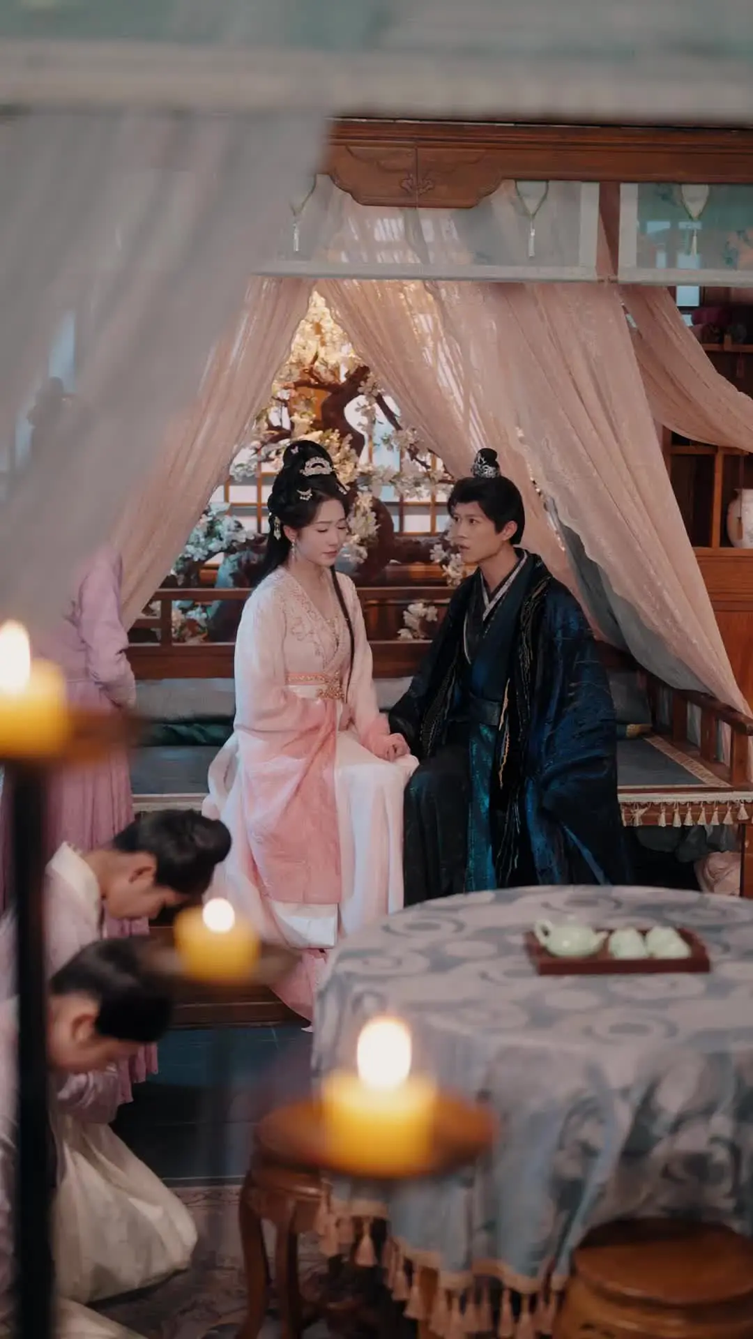 Episode 21 of Divorce the Fake, Marry the Throne