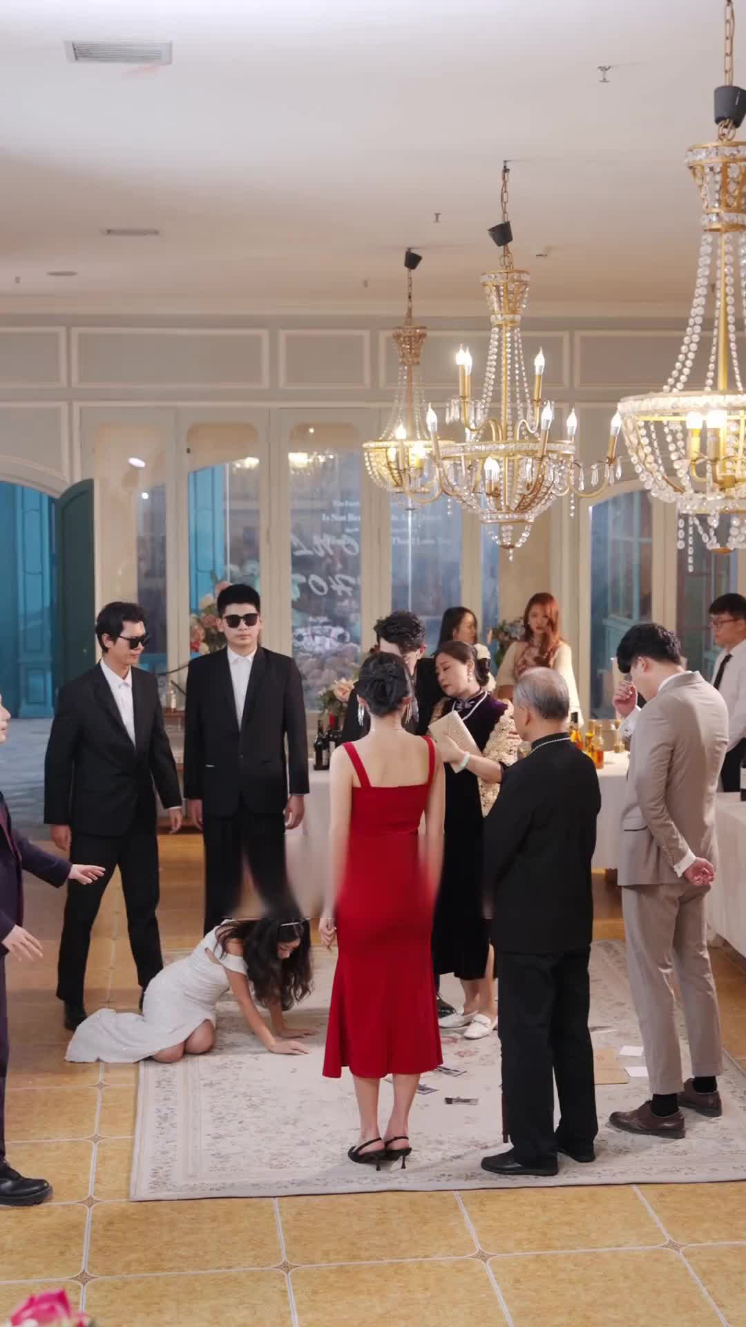Episode 15 of Divorced and Now a Billionaire's Granddaughter