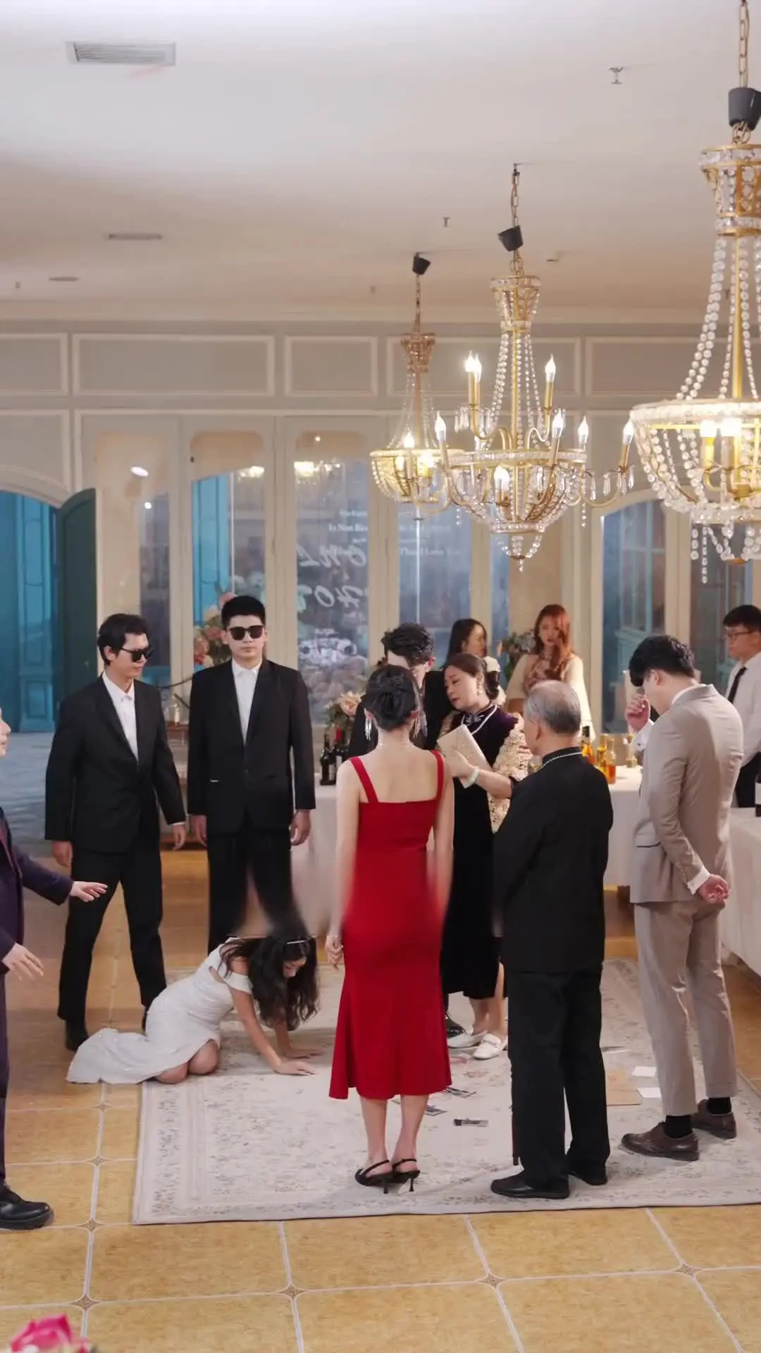 Episode 15 of Divorced and Now a Billionaire's Granddaughter