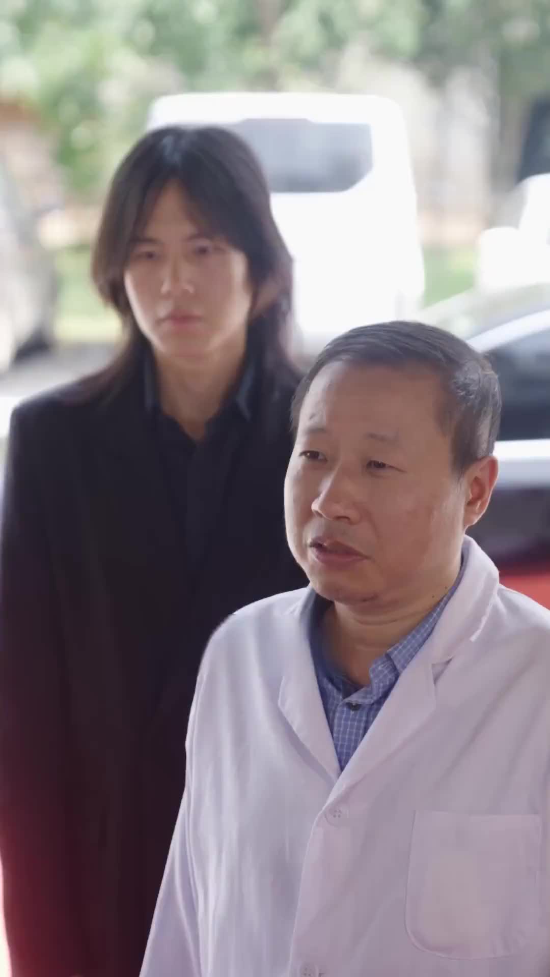 Episode 28 of Divorced and Now a Billionaire's Granddaughter