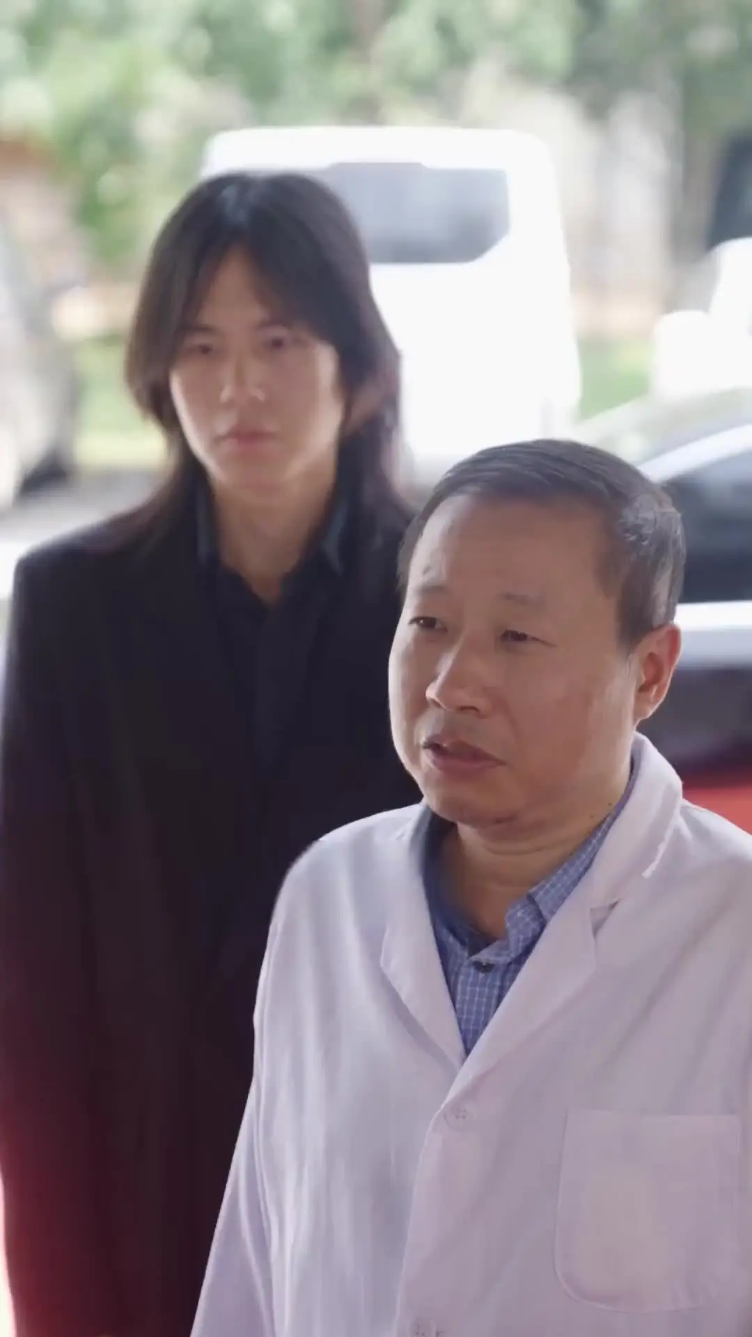 Episode 28 of Divorced and Now a Billionaire's Granddaughter