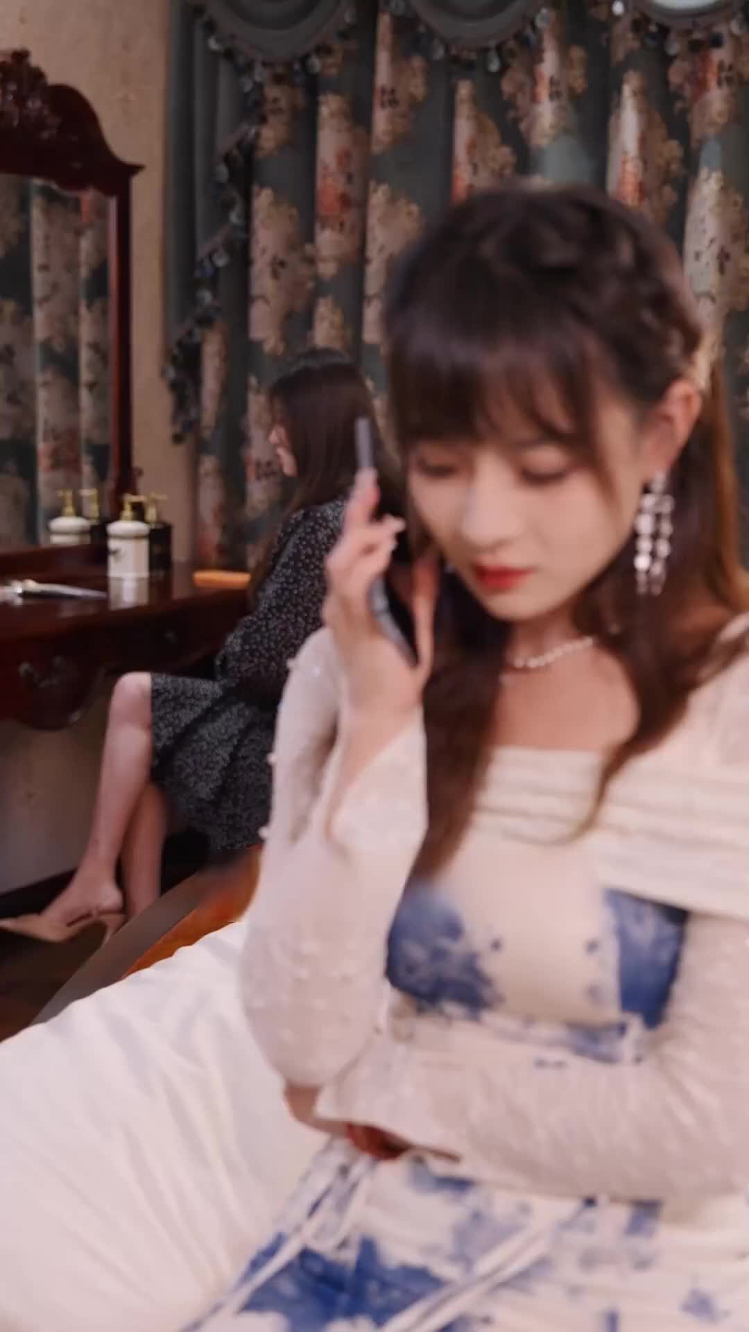 Episode 71 of Divorced and Now a Billionaire's Granddaughter
