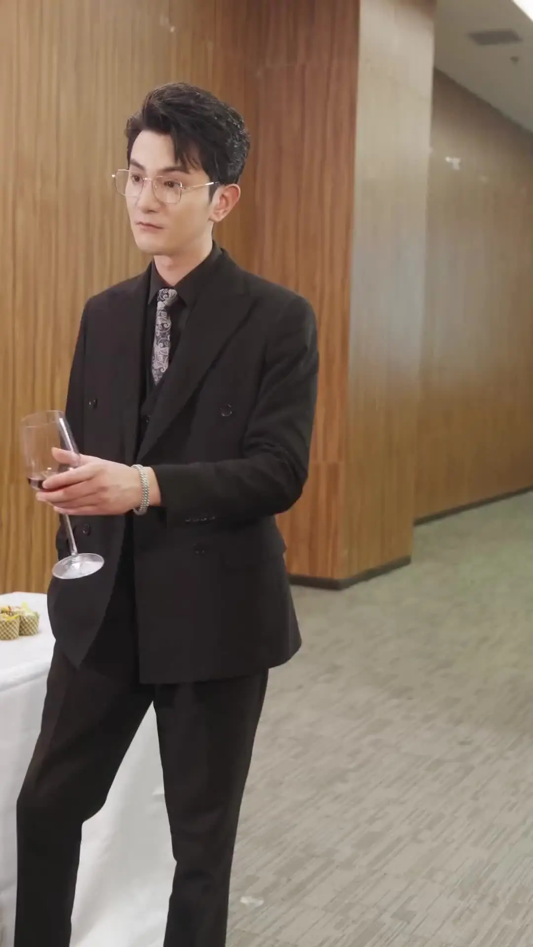 Episode 85 of Divorced and Now a Billionaire's Granddaughter