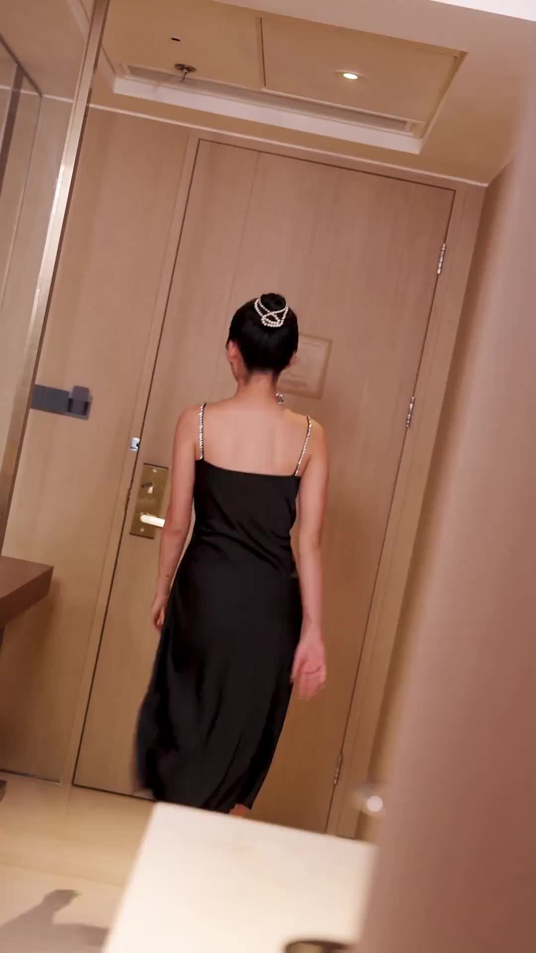 Episode 86 of Divorced and Now a Billionaire's Granddaughter