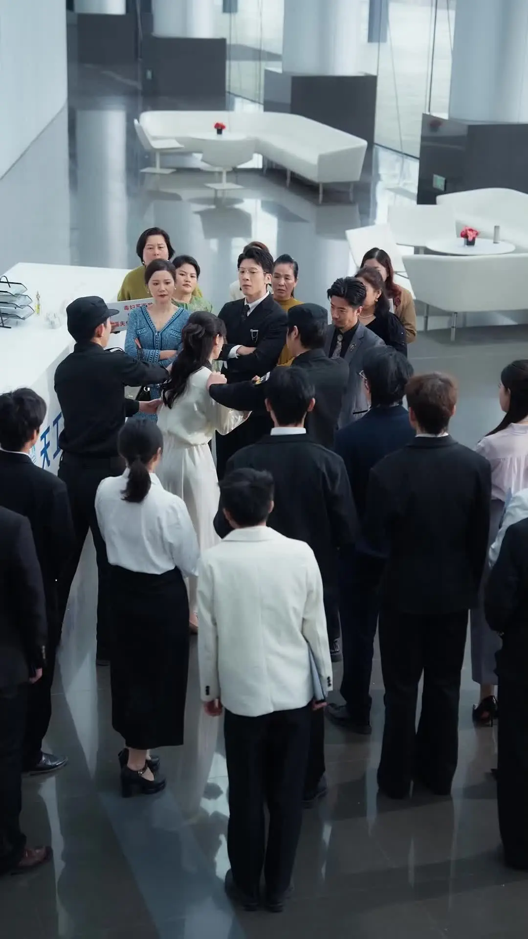 Episode 45 of Divorced Over a Fake Ticket