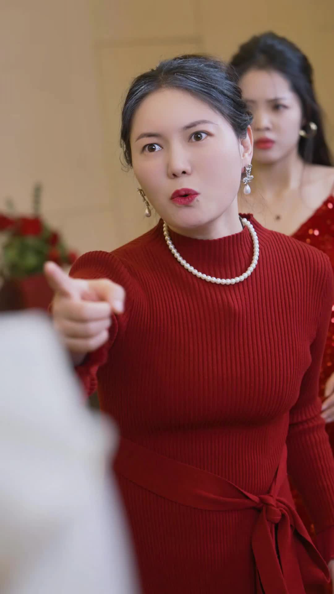 Episode 14 of Divorced: Spoiled Rotten by an Adorable Daughter and Three Billionaire Brothers