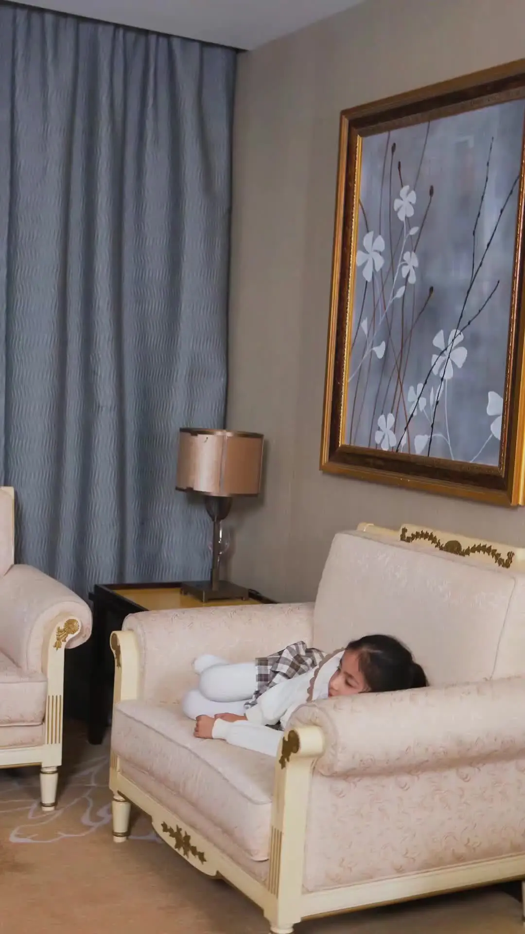 Episode 78 of Divorced: Spoiled Rotten by an Adorable Daughter and Three Billionaire Brothers