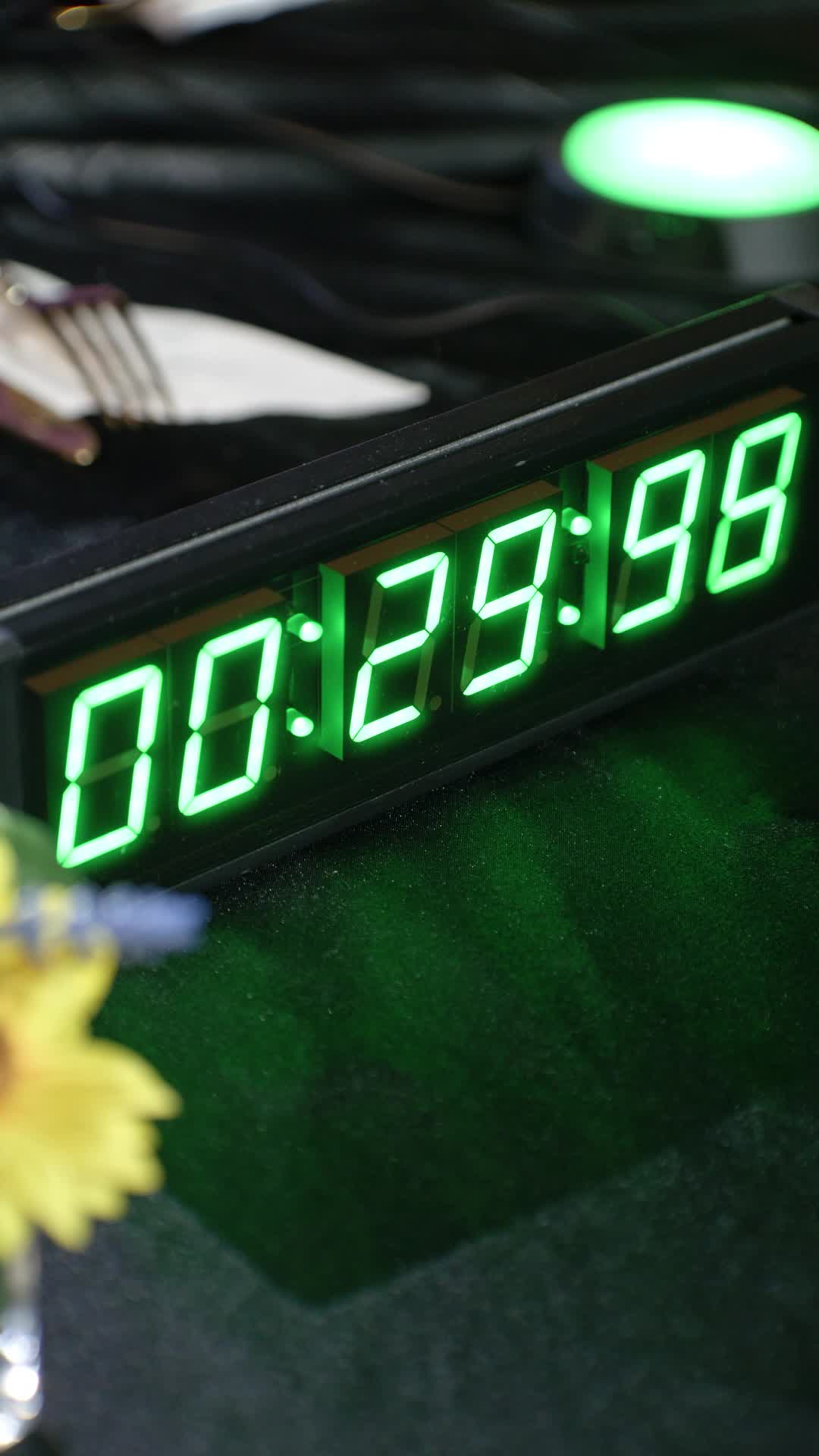 Episode 33 of Don't Blink, You'll Miss It